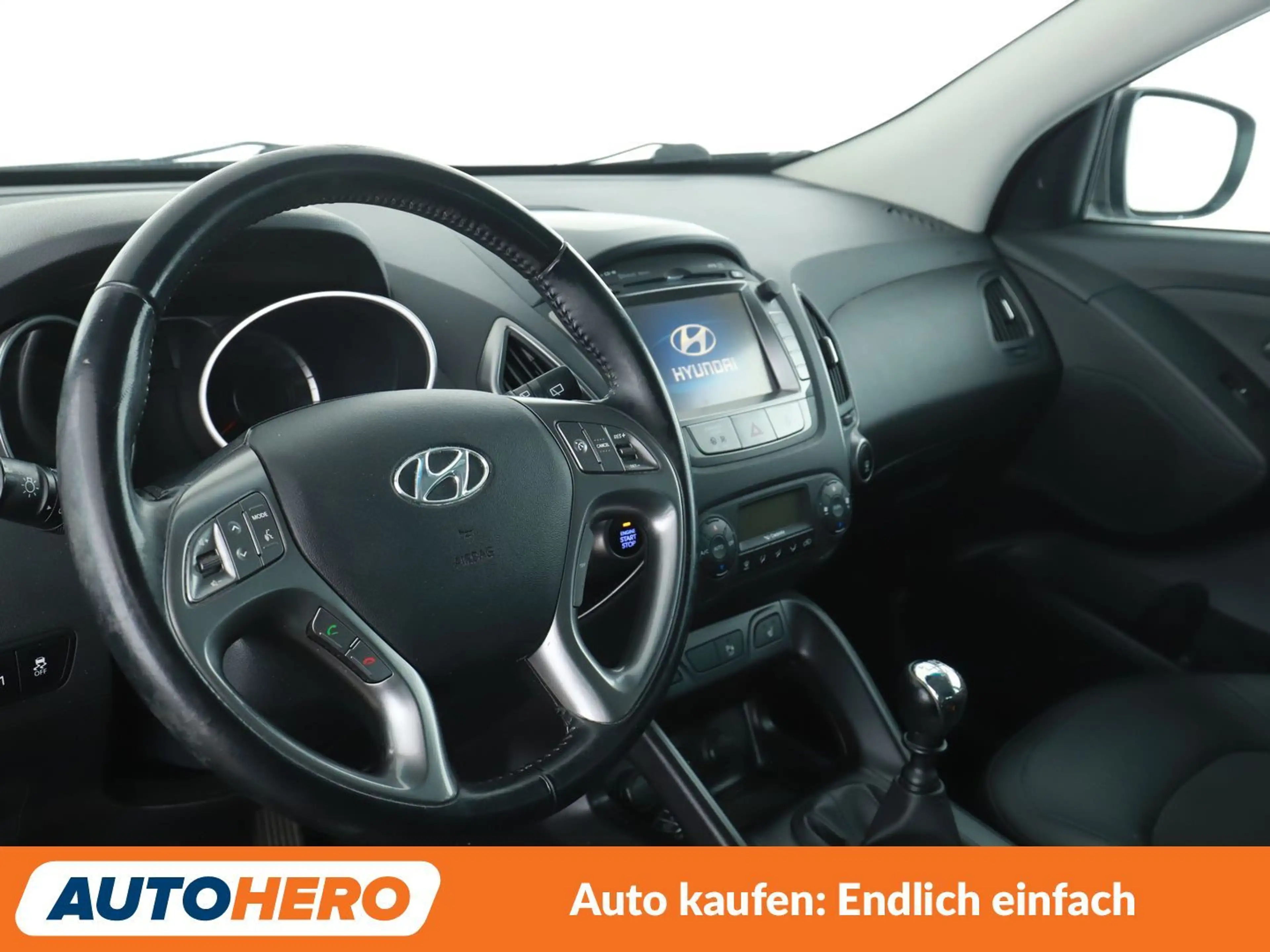 Hyundai iX35 1.6 Finale Blue 2WD*NAVI*TEMPO*CAM* — photo 11