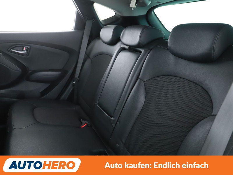 Hyundai iX35 1.6 Finale Blue 2WD*NAVI*TEMPO*CAM* — photo 14