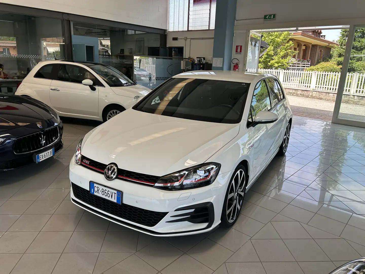 Volkswagen Golf GTI Golf 5p 5p 2.0 tsi Performance 245cv dsg Bianco - 1