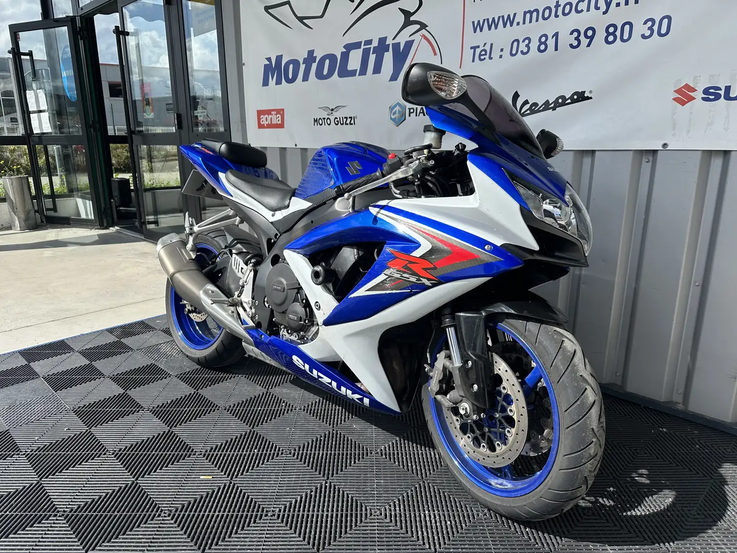 Suzuki GSX-R 750 - 2