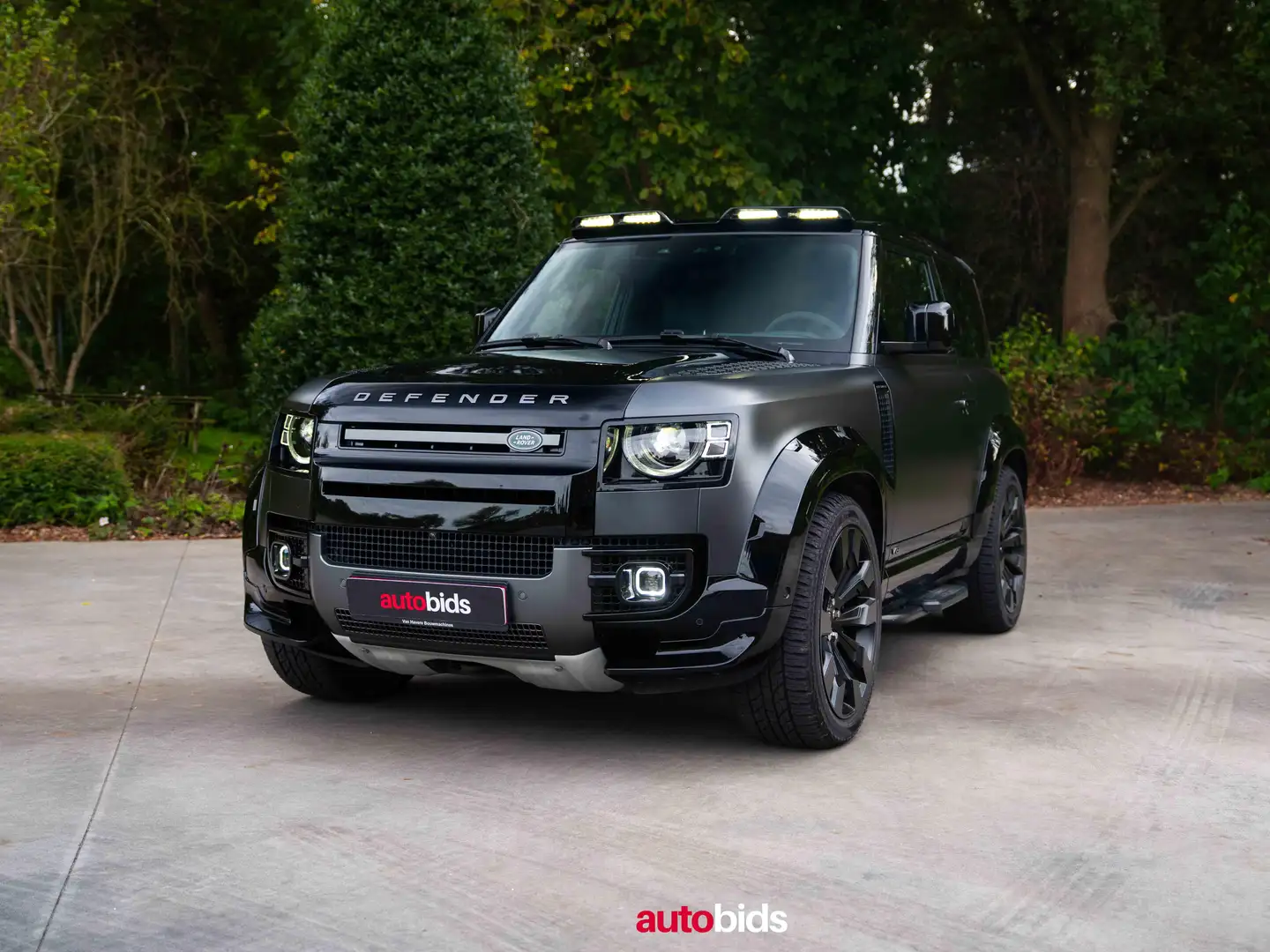 Land Rover Defender 90 P525 V8 Urban Widetrack Gris - 1