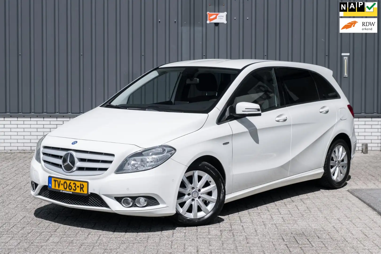 Mercedes-Benz B 200 Ambition*Volledig Onderhouden*Navigatie* Blanc - 1