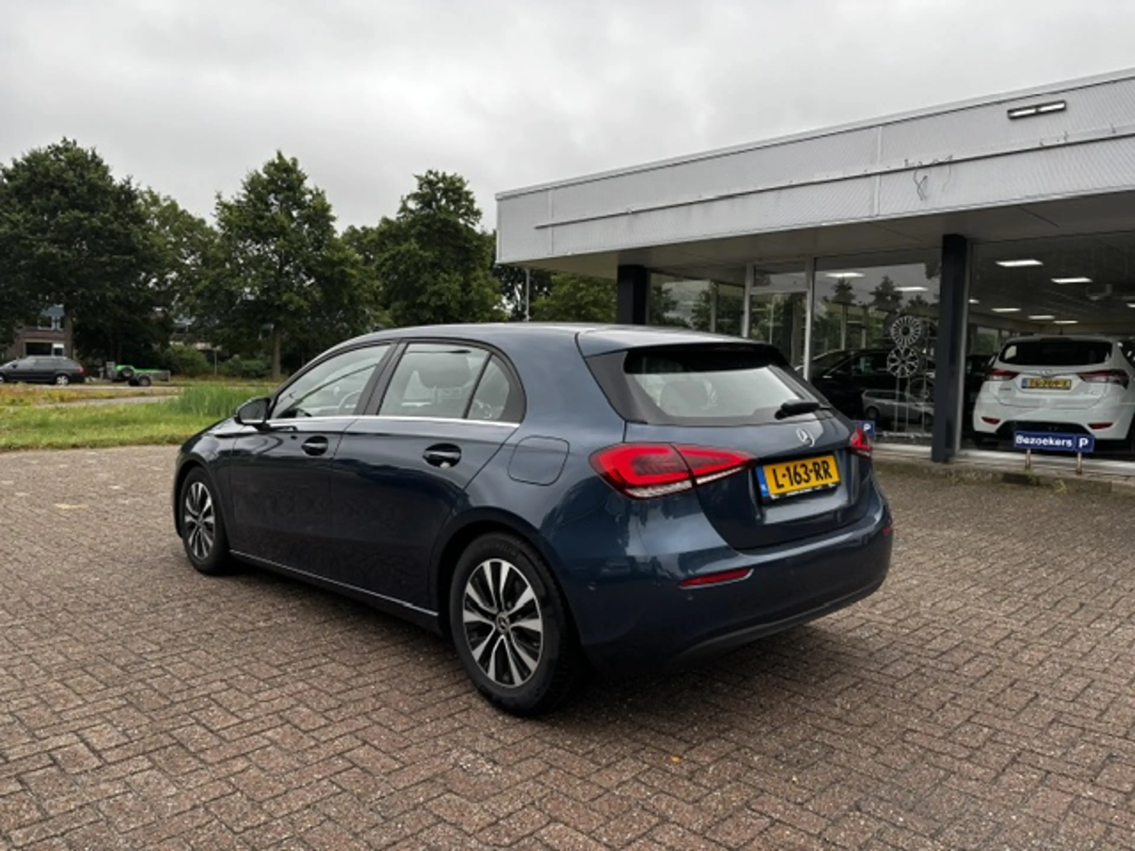 Mercedes-Benz A 180 Business Solution Lmv Pdc Acamera Cruise Navi Nap — photo 6