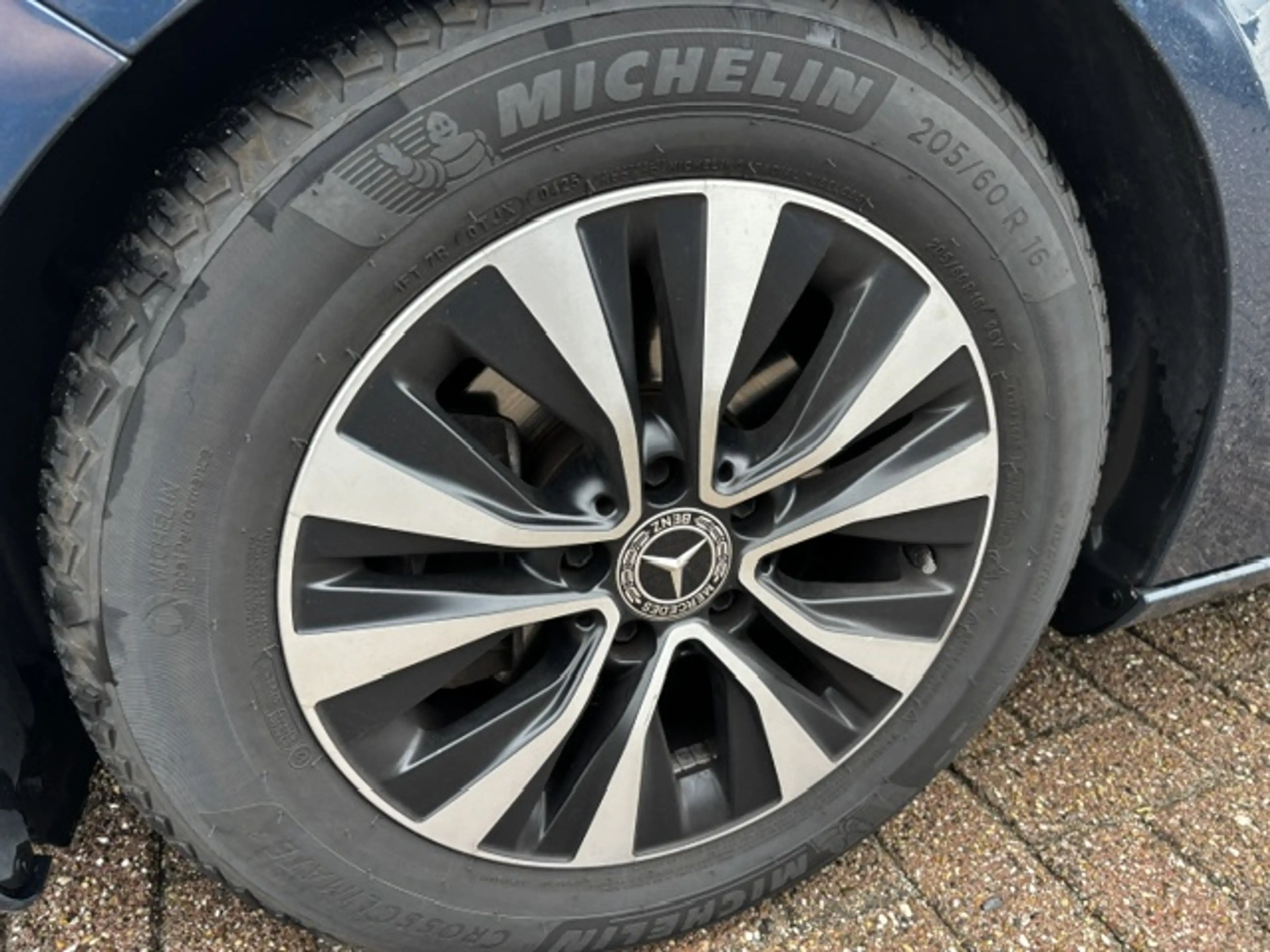 Mercedes-Benz A 180 Business Solution Lmv Pdc Acamera Cruise Navi Nap — photo 9