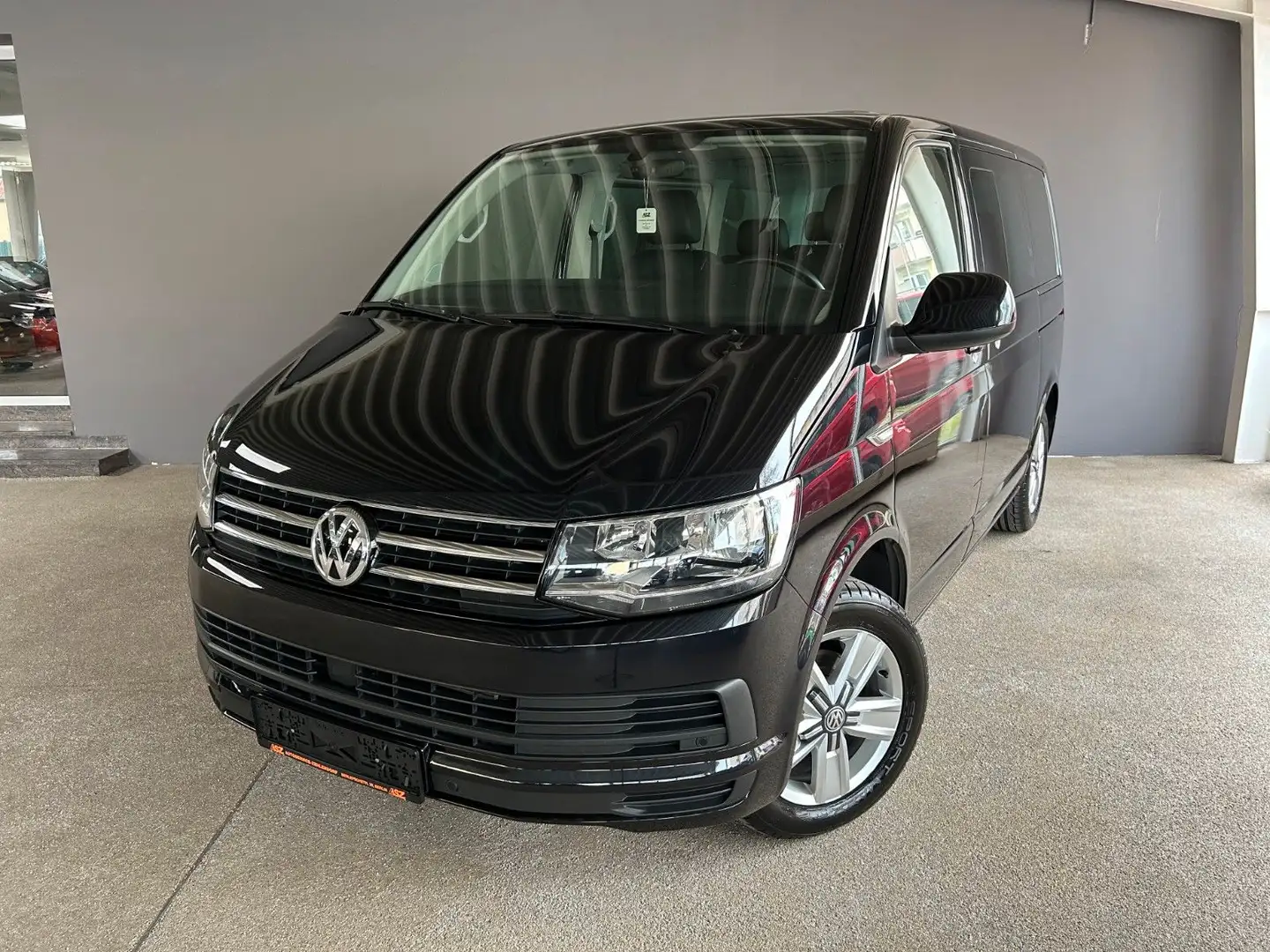 Volkswagen T6 Multivan /Navi/Leder/7-Sitz/DSG/PDC/AHK/150PS Schwarz - 1