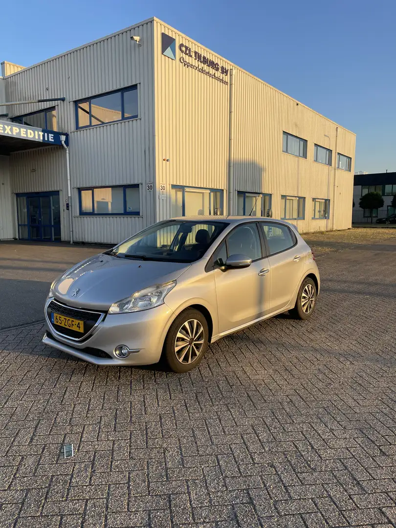 Peugeot 208 1.2 VTi Blue Lease Grijs - 1