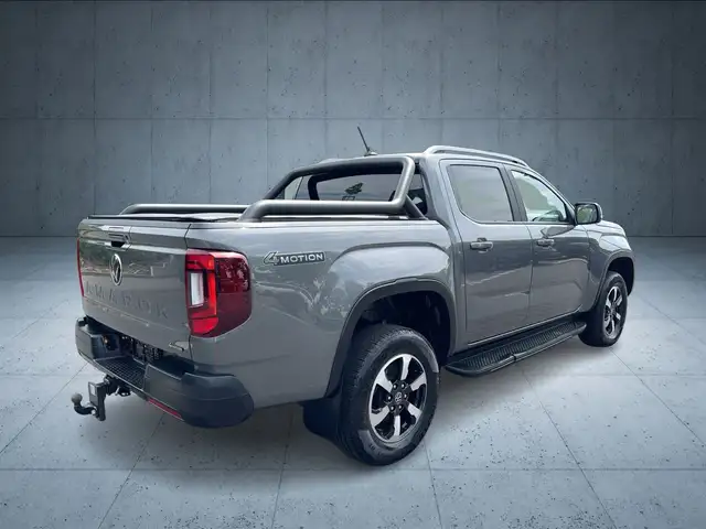 Volkswagen Amarok view 5