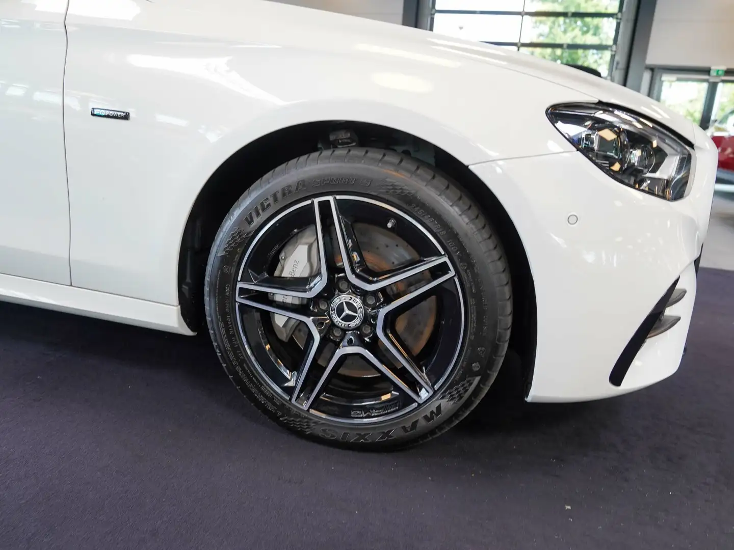Mercedes-Benz E 300 E 300 de T AMG Line Night Memo Fahrassistenz AHK Blanc - 2