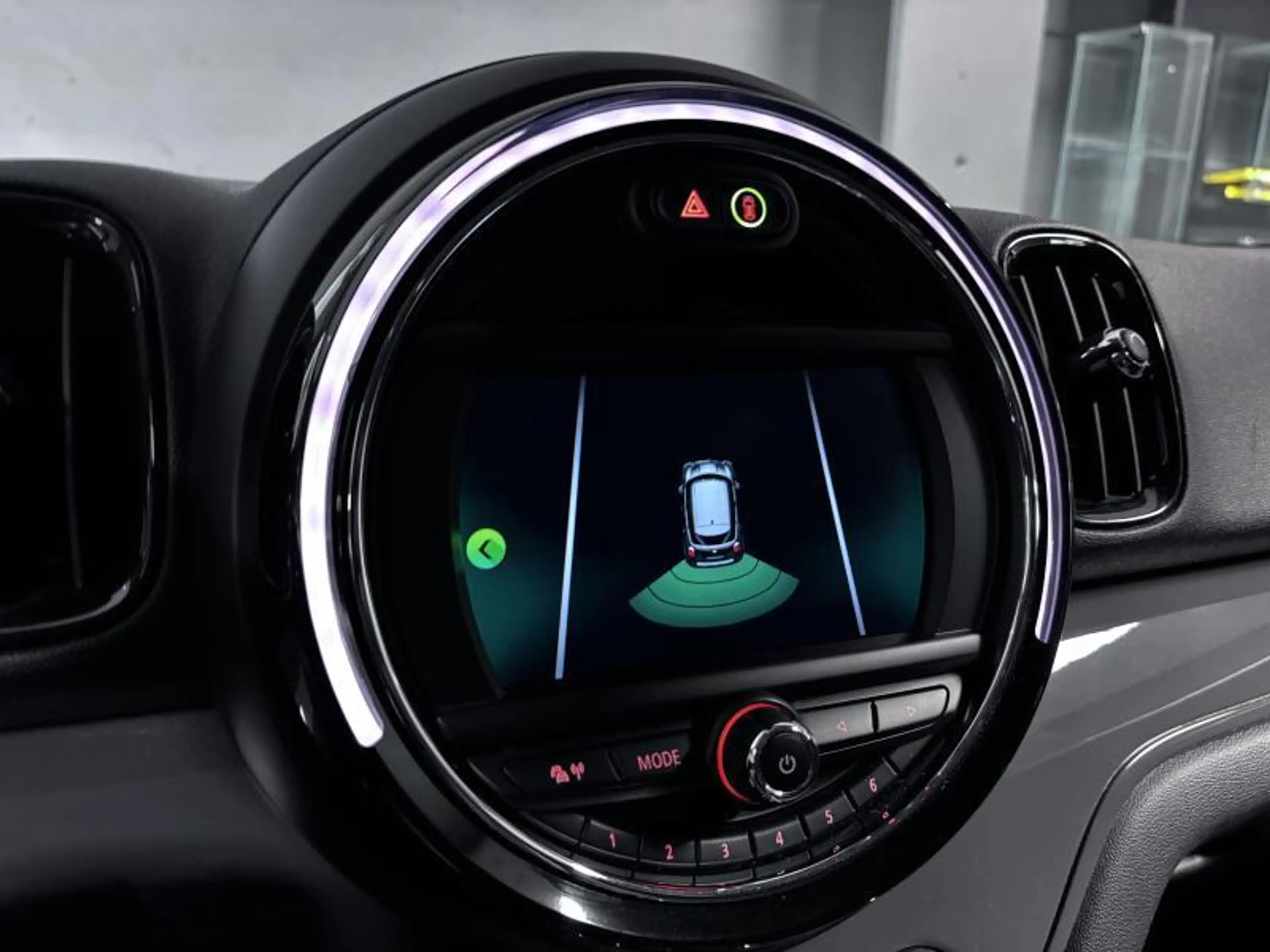 MINI One D Countryman 2 — photo 14