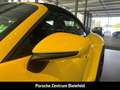 Porsche 992 911 Carrera 4 GTS Cabrio HA-Lenkung LED BOSE Gelb - thumbnail 13
