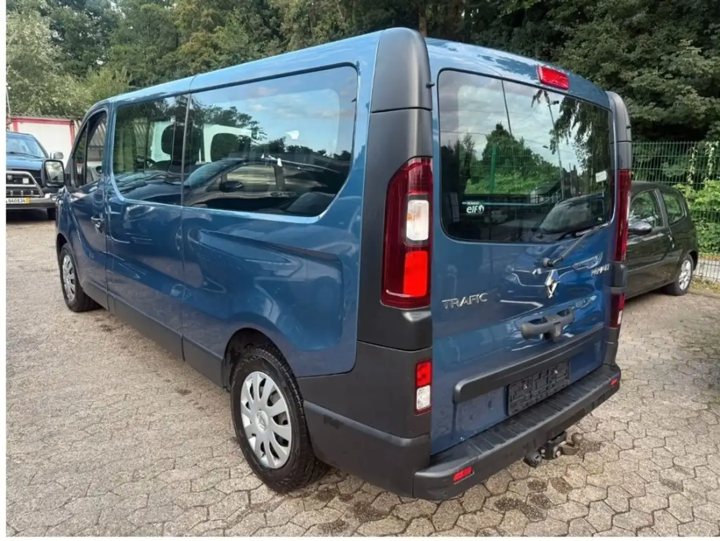 Renault Trafic T29 1.6 dCi 125CV L2 H1 GANCIO TRAINO NAVIGATORE Bleu - 2