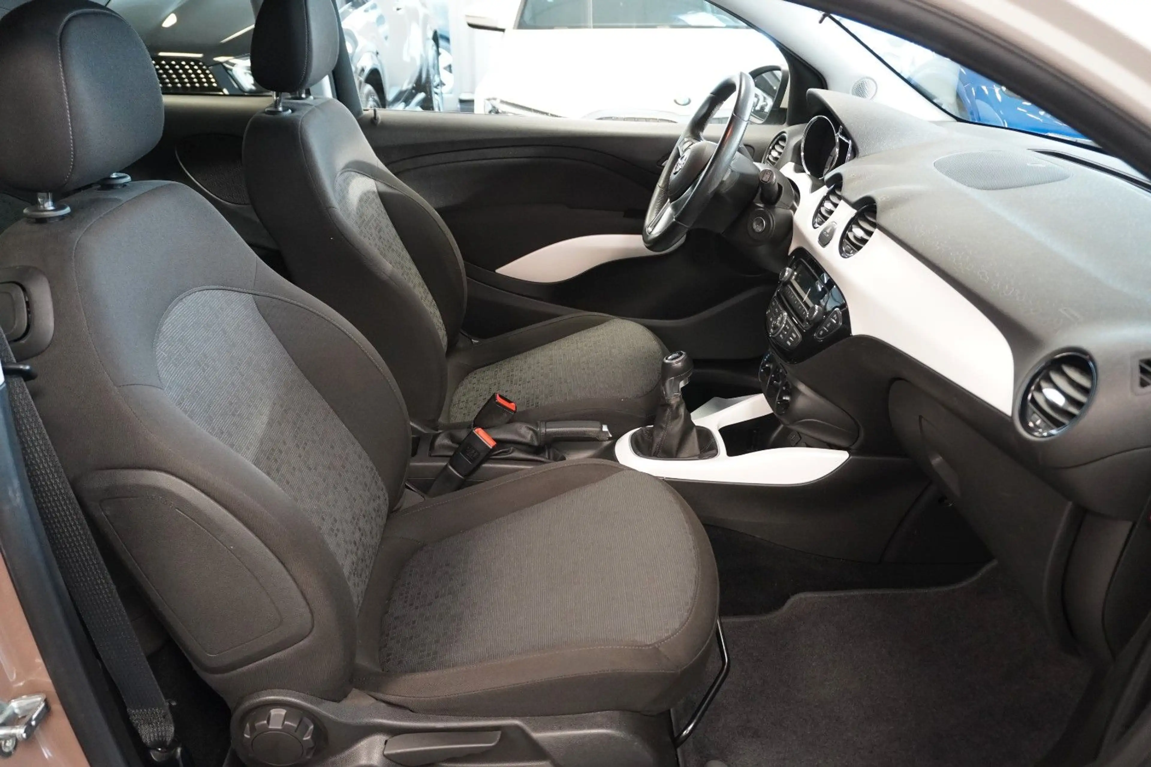 Opel Adam Jam/Klimaanlage/Aluräder/1.Vorhalter — photo 14