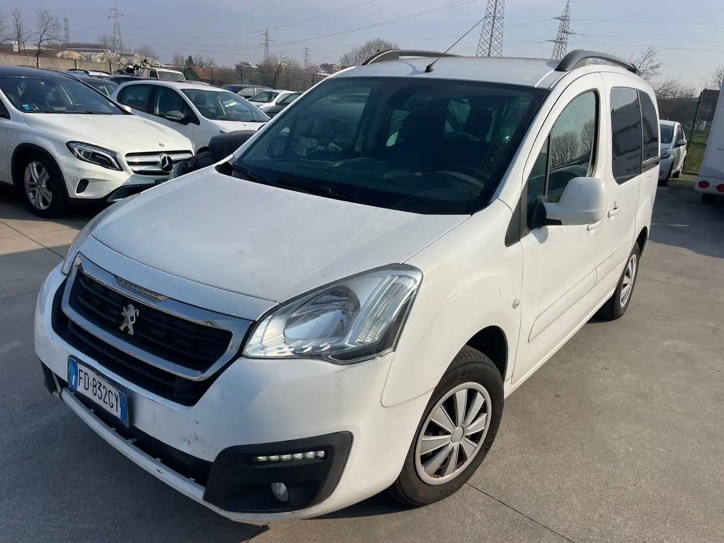 Peugeot Partner Tepee 1.6 bluehdi Access 75cv - 2