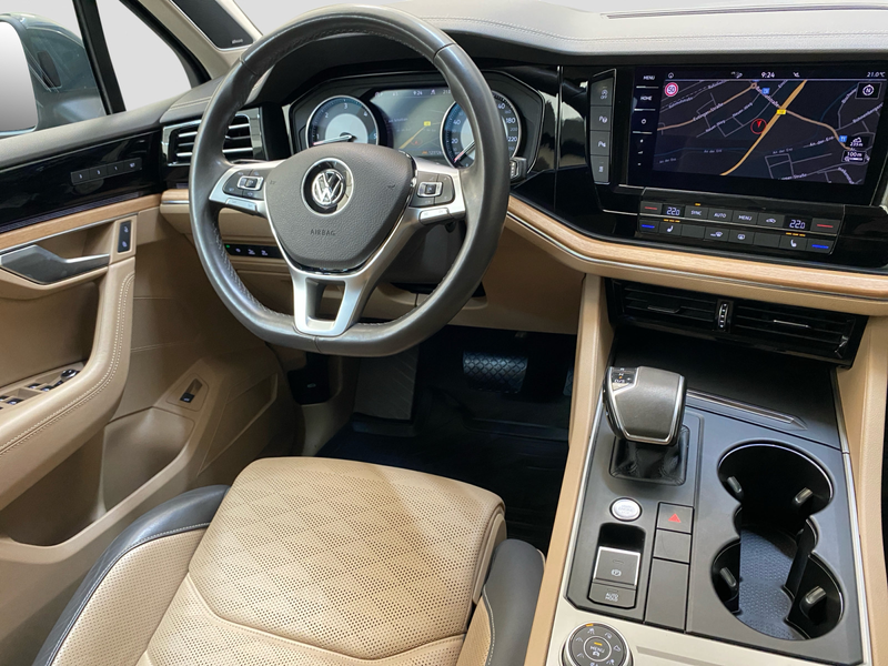 Volkswagen Touareg 3.0 V6 TDI Atmosphere — photo 6