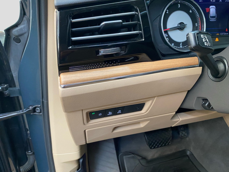 Volkswagen Touareg 3.0 V6 TDI Atmosphere — photo 13