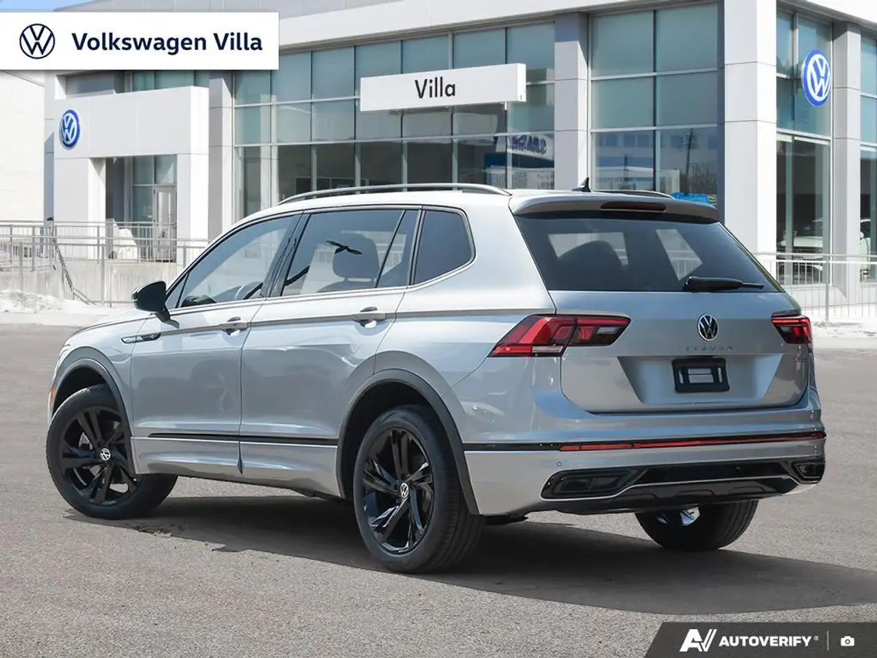 Volkswagen Tiguan снимка Volkswagen Tiguan