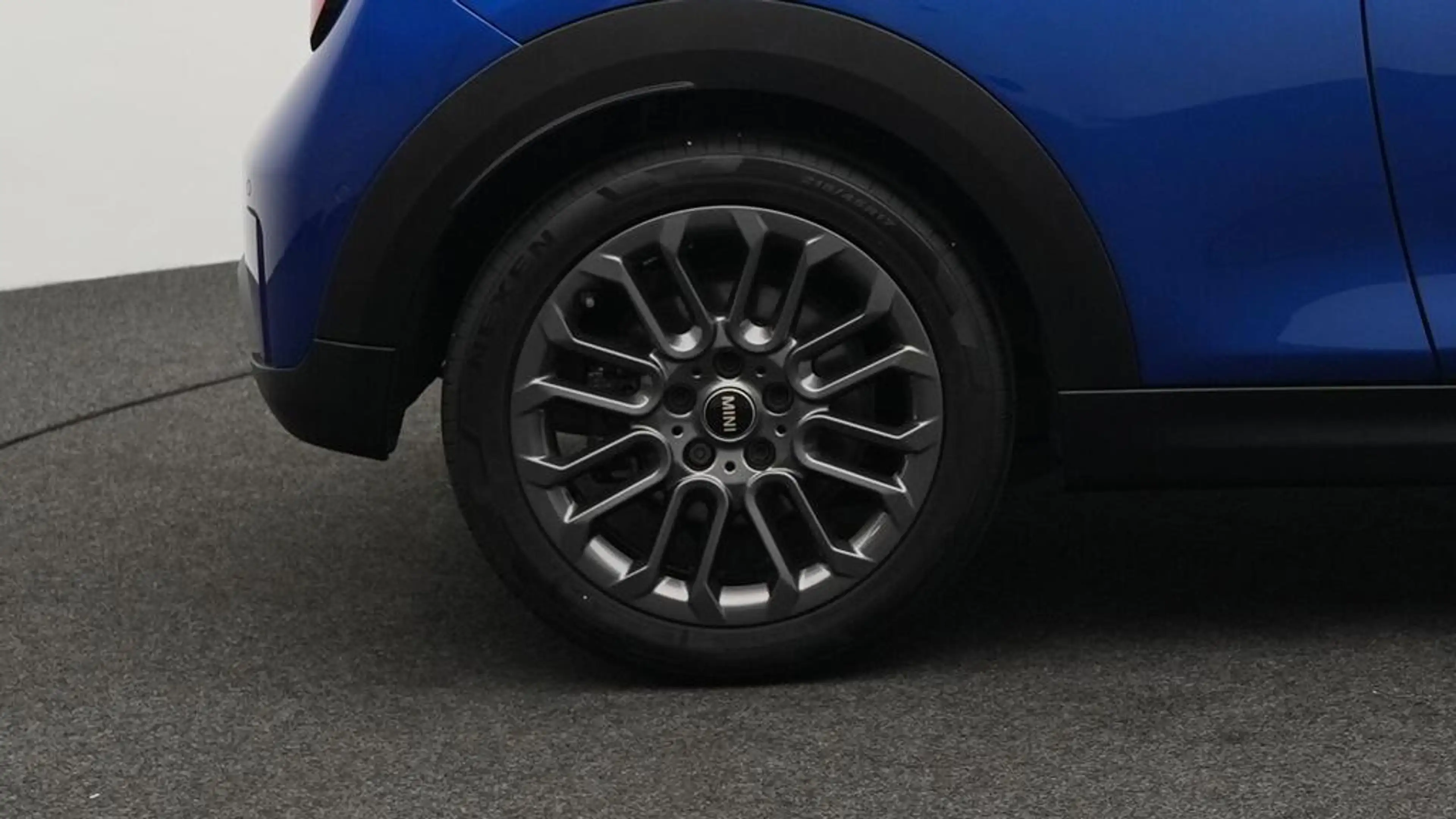MINI Cooper C Classic Trim — photo 11