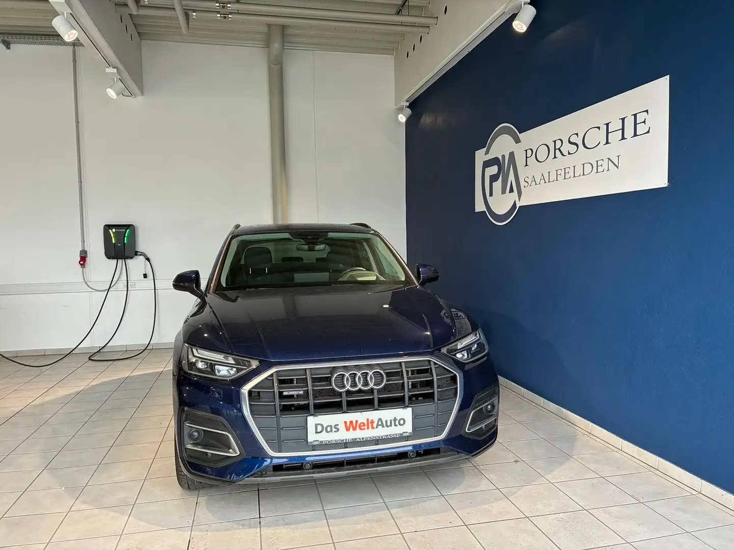 Audi Q5 50 TFSI e quattro Blau - 2