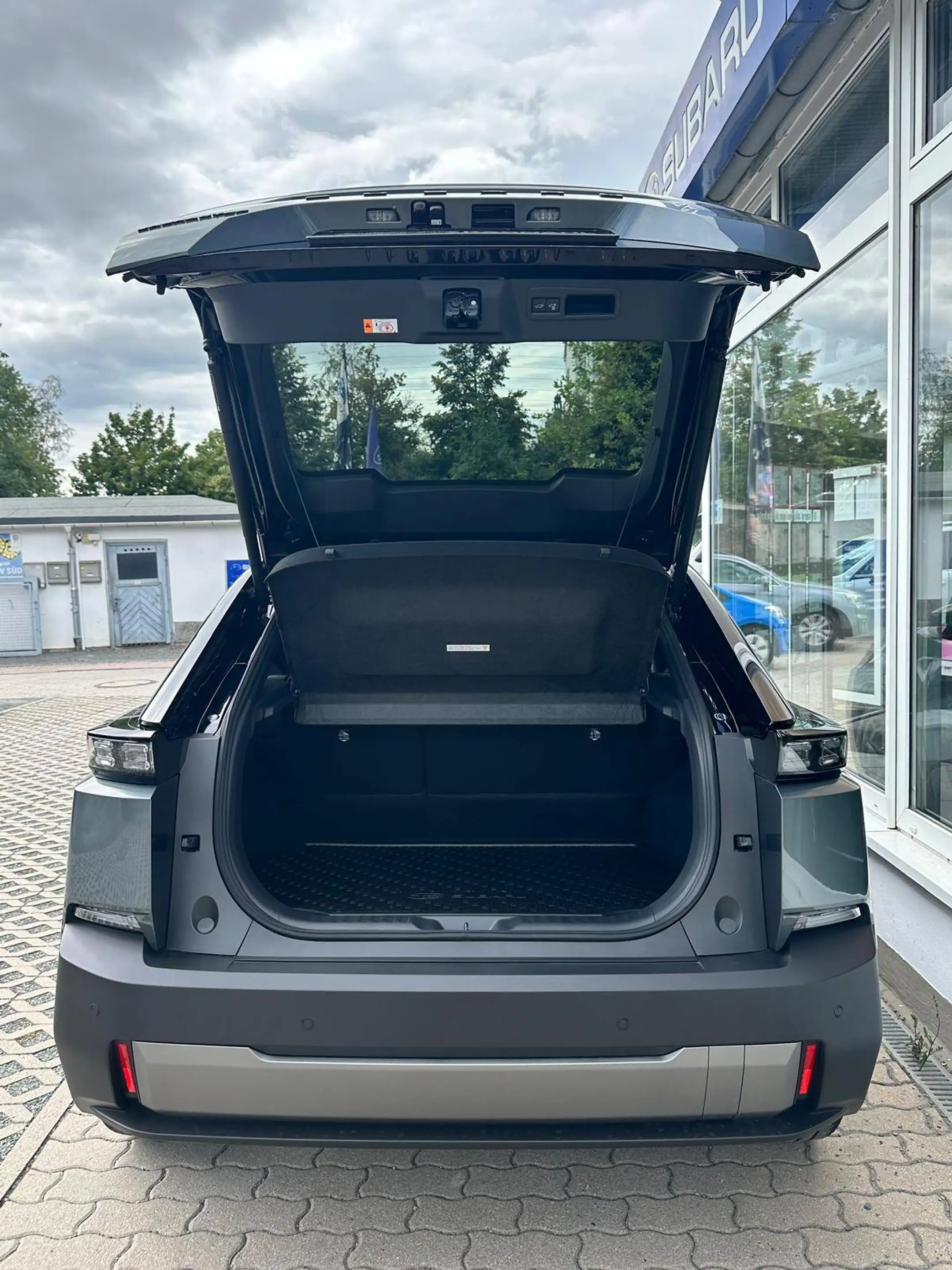Subaru Uncharted 252 kW AWD Platinum — photo 9