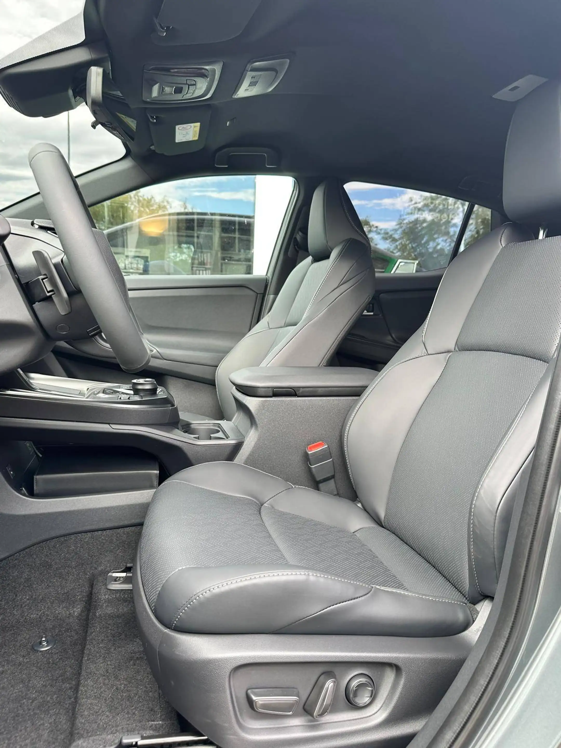 Subaru Uncharted 252 kW AWD Platinum — photo 14