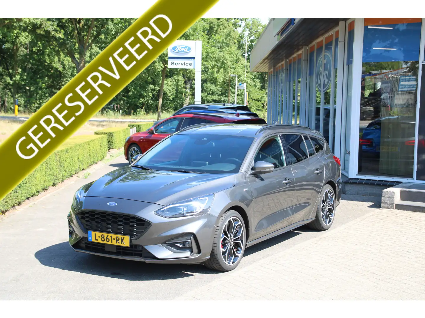 Ford Focus Wagon 1.0 EcoBoost Hybrid 155pk ST Line X TREKHAAK Grau - 1