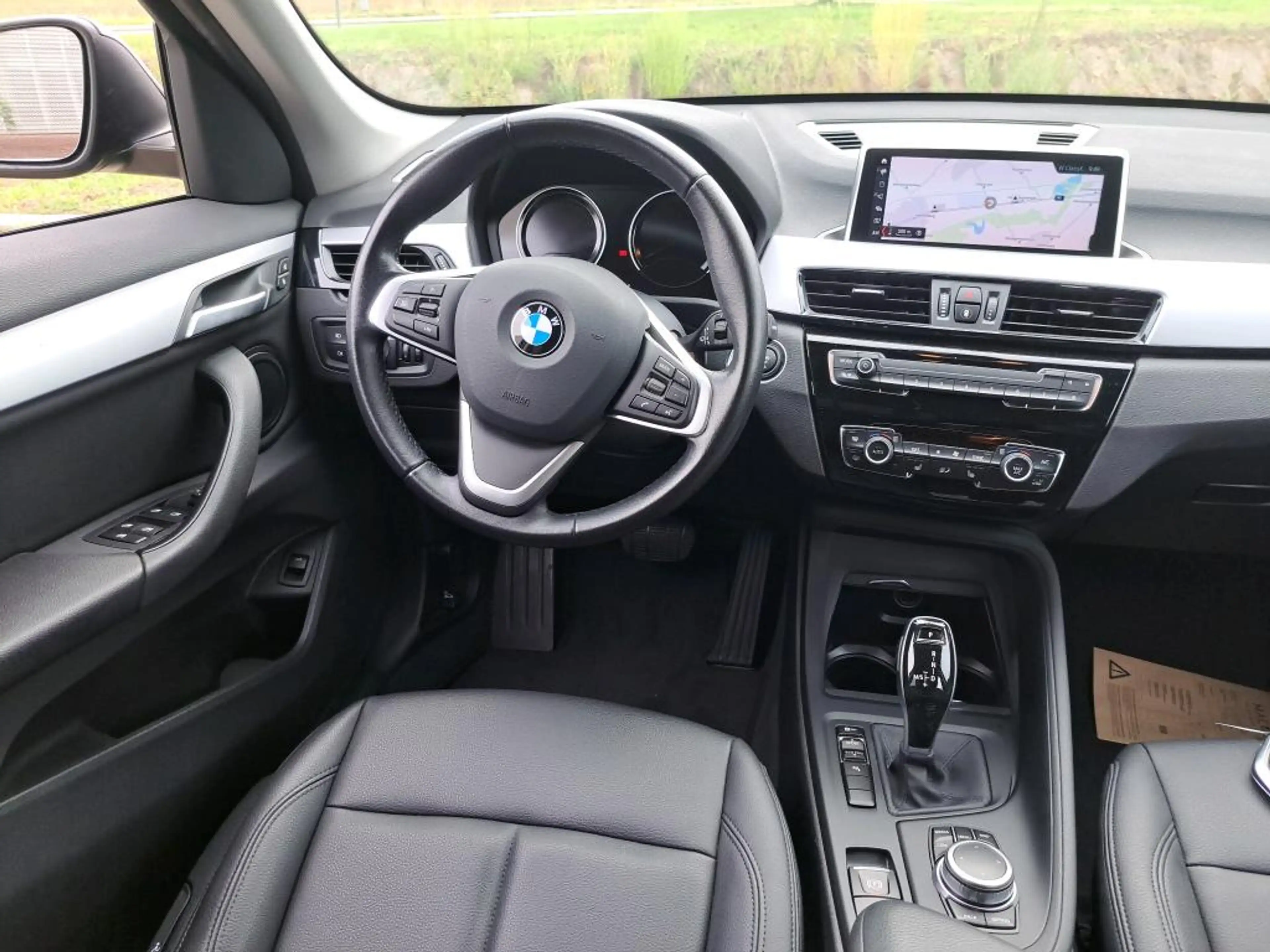 BMW X1 18iA sDrive **NAVI PRO-CUIR-CRUISE** — photo 4