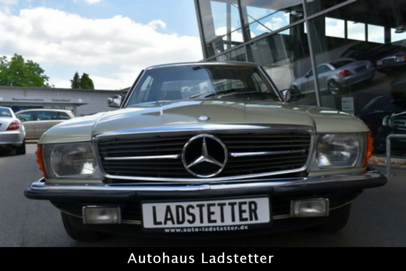 Mercedes-Benz 380 SLC 380 *Sammlerzustand* - 2