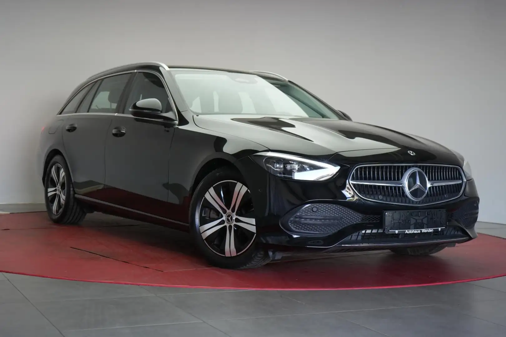 Mercedes-Benz C 200 T 9G-Tronic Avantgarde Navi/Distronic/Kame Schwarz - 1