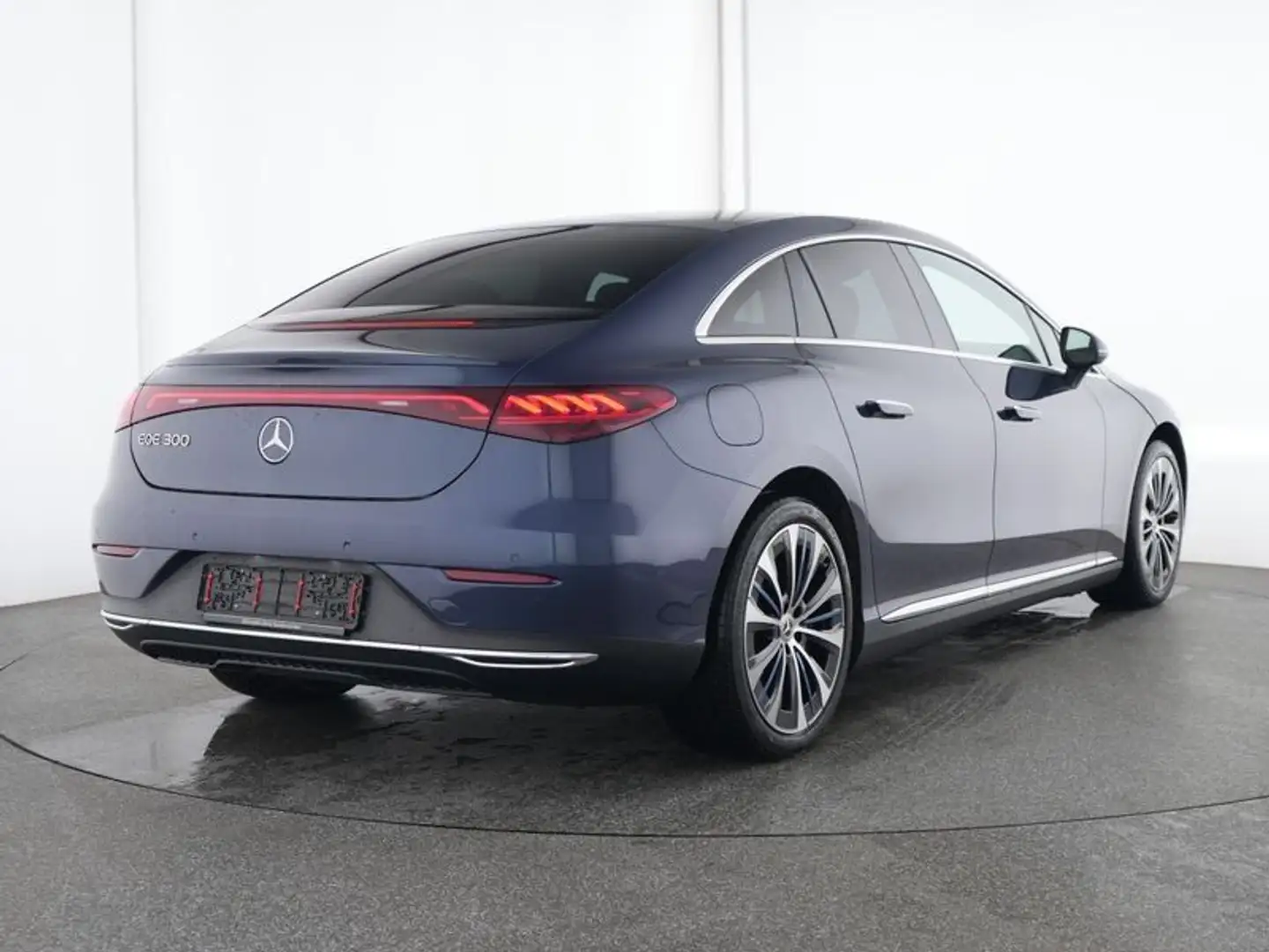 Mercedes-Benz EQE 300 Electric Art Advanced Plus HuD+Massage ! Blau - 2