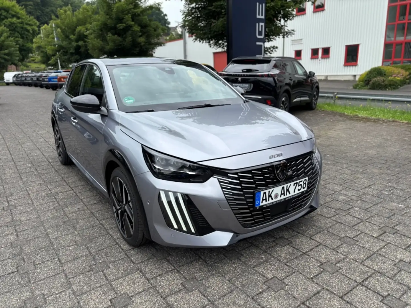 Peugeot 208 Hybrid GT 145 ACC SITZHEIZUNG DAB 360°KAMERA Gris - 2