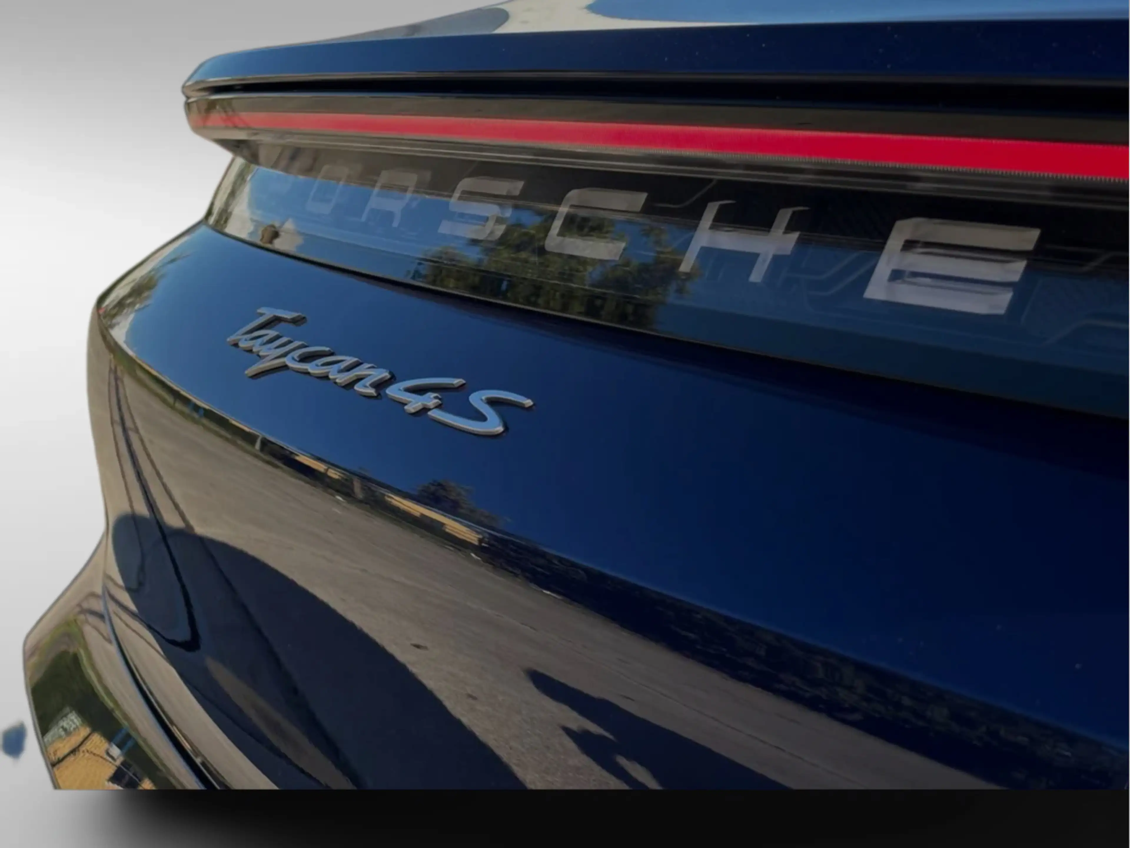 Porsche Taycan 4S Performance 84kWh(Dealer OndH, Carplay, Camera, — photo 17