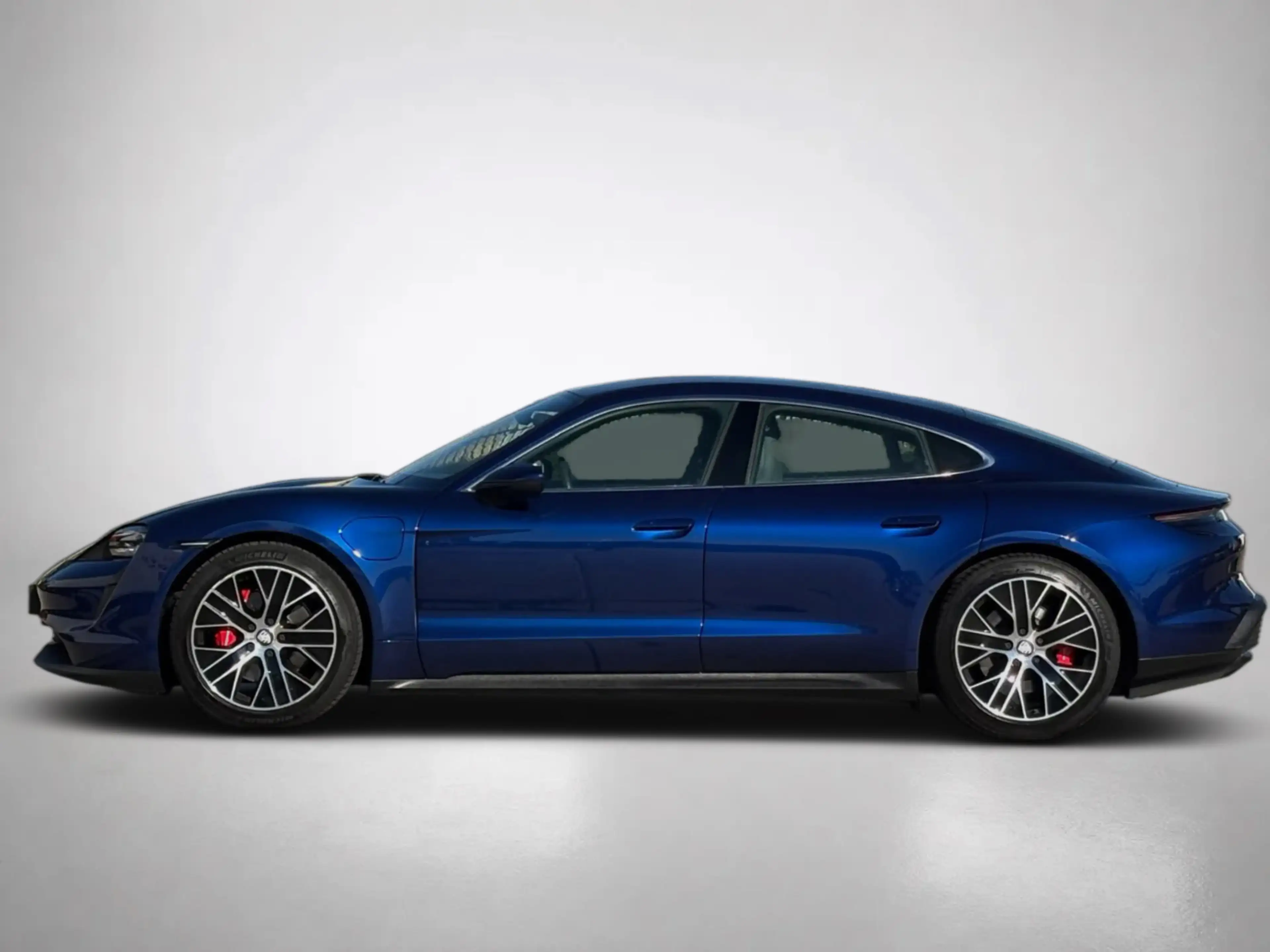Porsche Taycan 4S Performance 84kWh(Dealer OndH, Carplay, Camera, — photo 4
