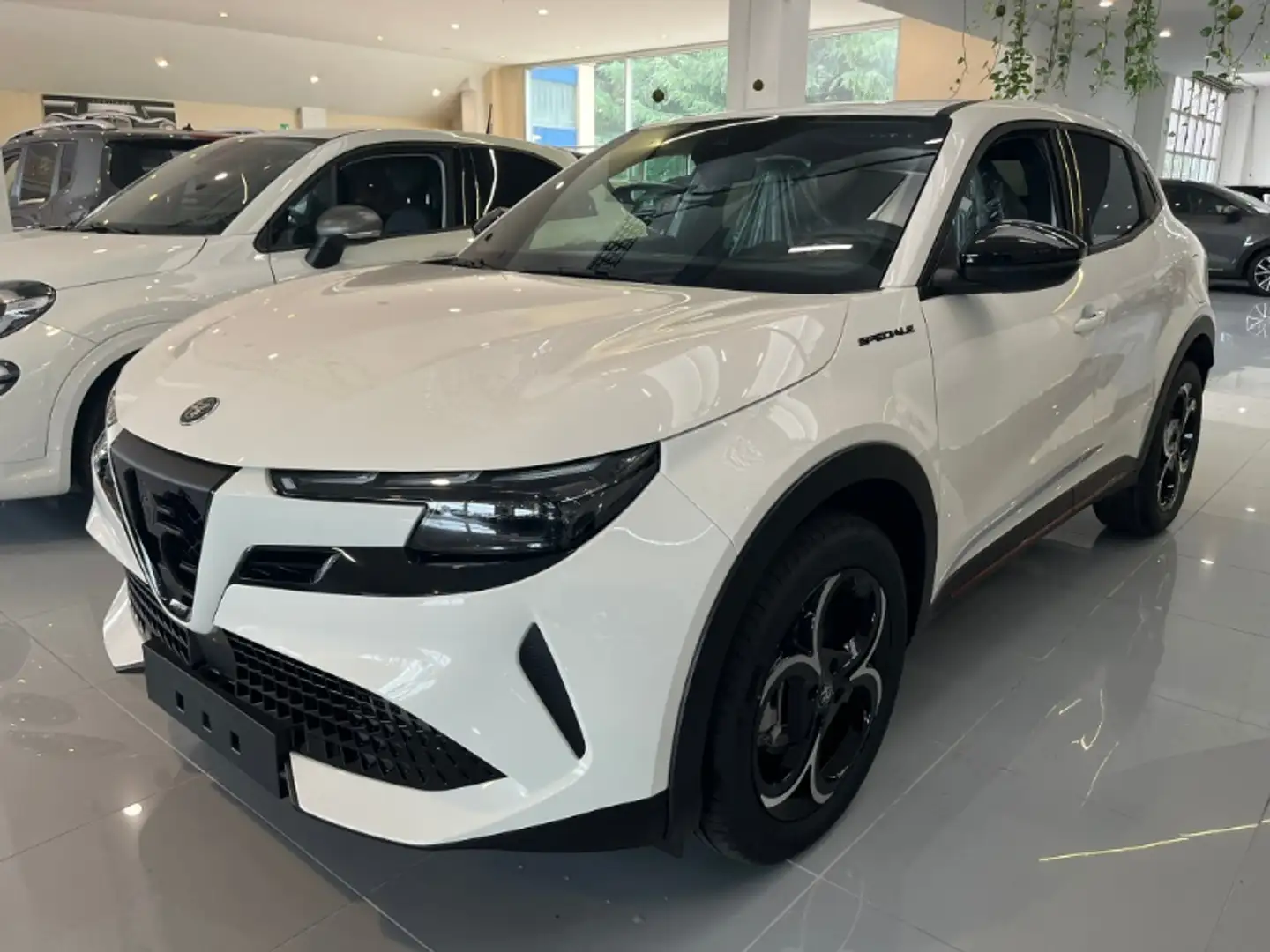 Alfa Romeo Junior 1.2 Hybrid ibrida Speciale Bianco - 1