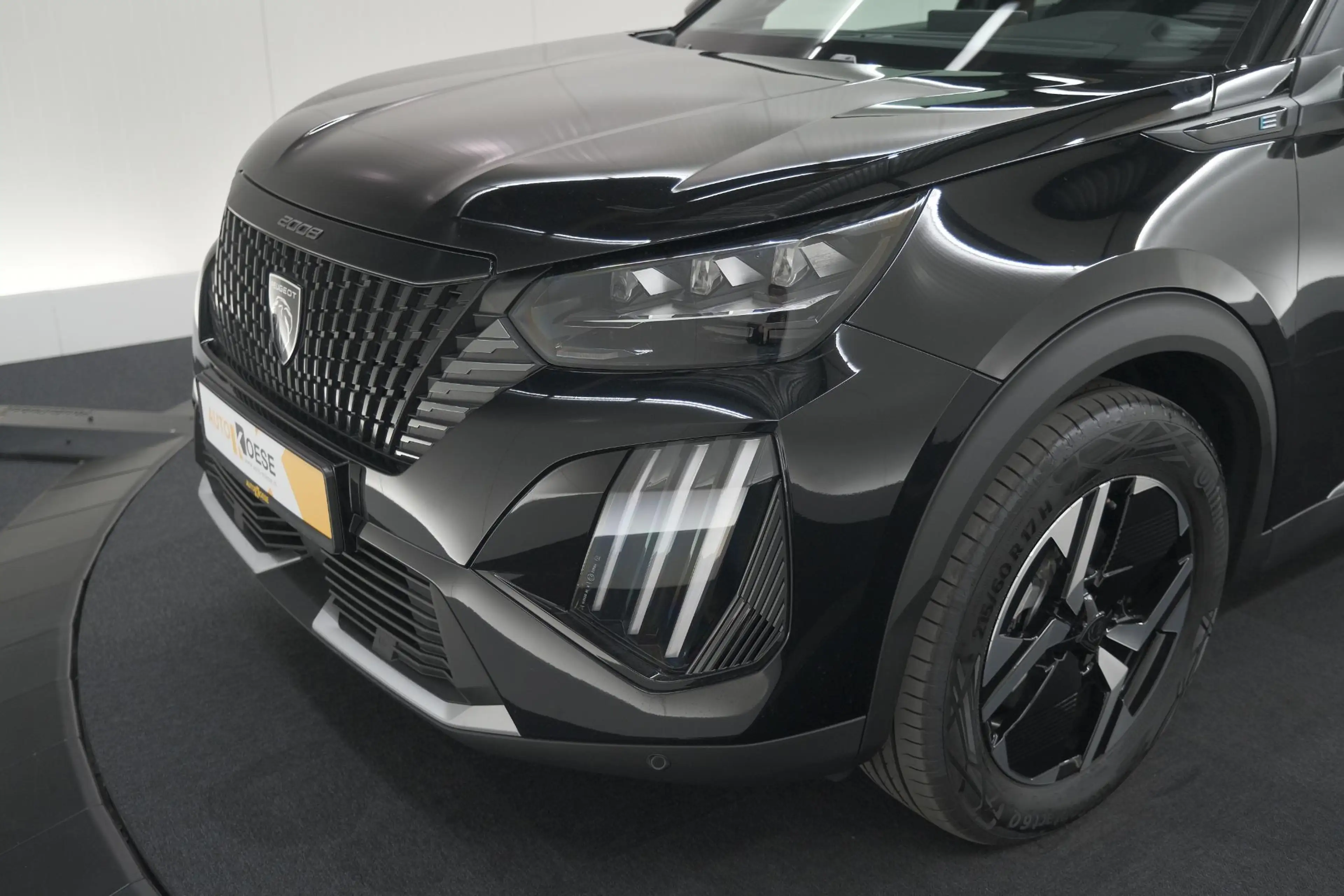 Peugeot e-2008 EV GT 54 kWh | 11 KW Lader | Warmtepomp | Camera | — photo 9
