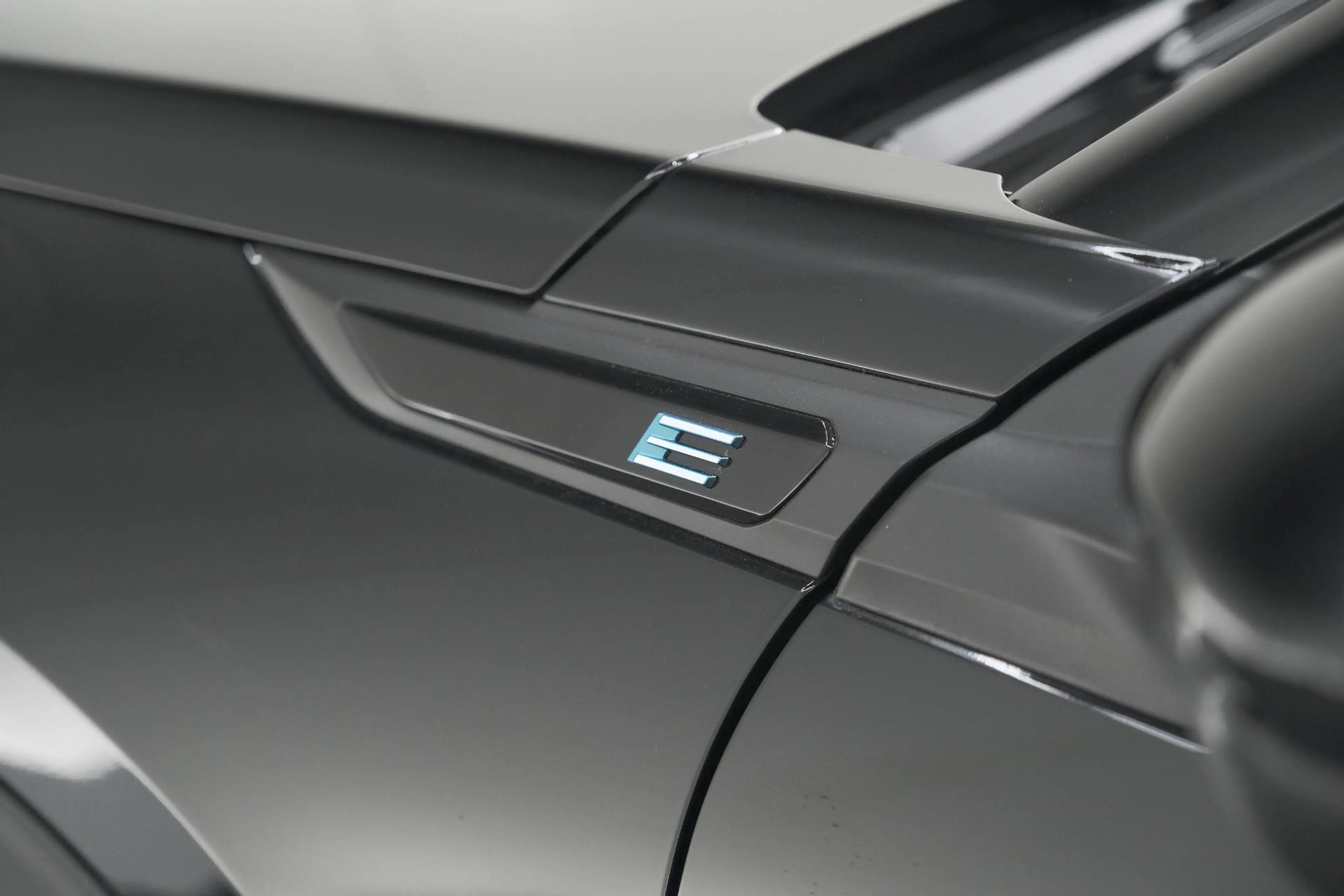 Peugeot e-2008 EV GT 54 kWh | 11 KW Lader | Warmtepomp | Camera | — photo 12