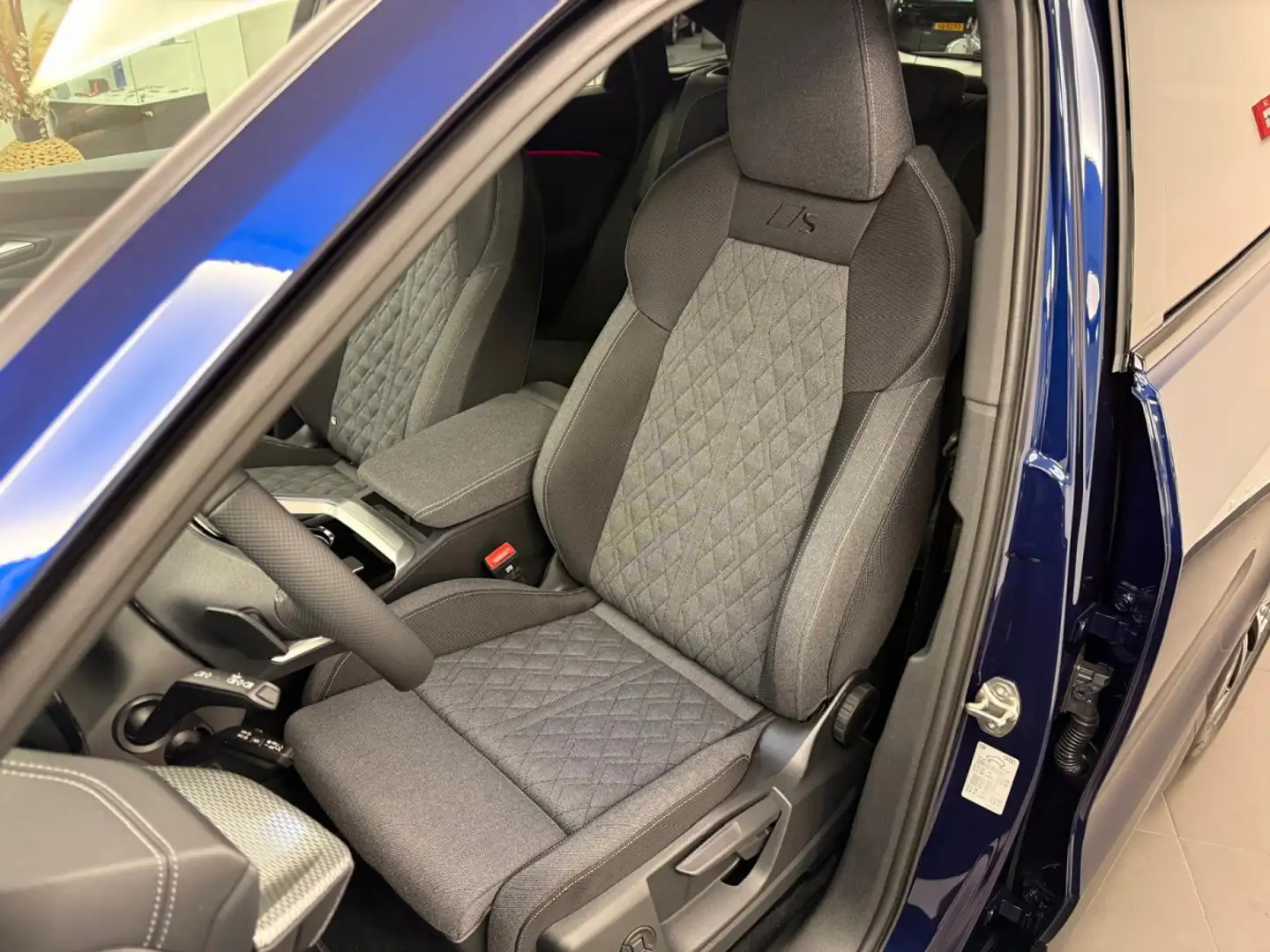 Audi Q5 Sportback S line 204 CV / 150 kW TDI quattro S tro Bleu - 2