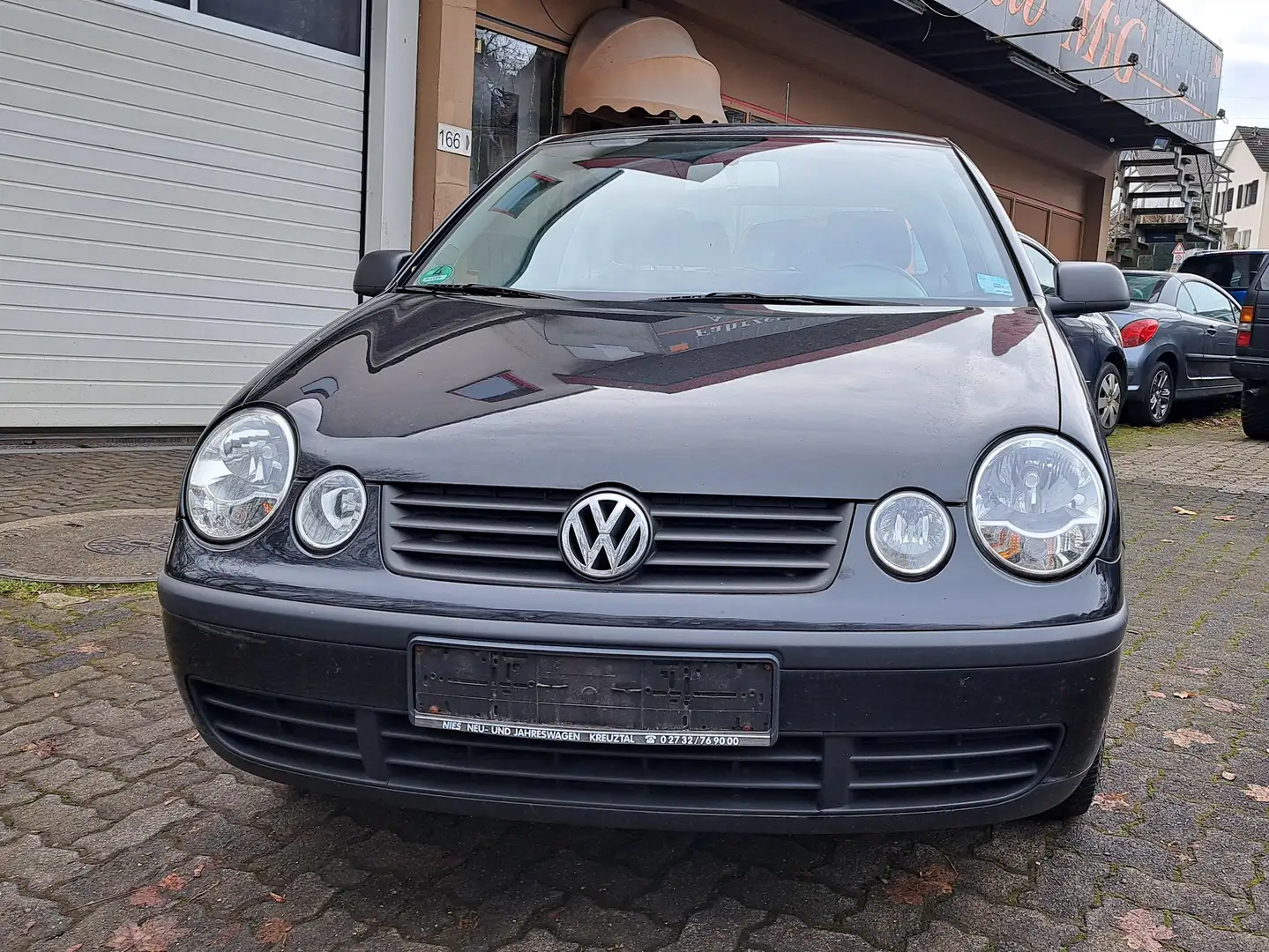 Volkswagen Polo Basis Schwarz - 2