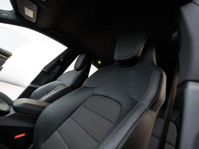 Porsche Macan Ansicht 46