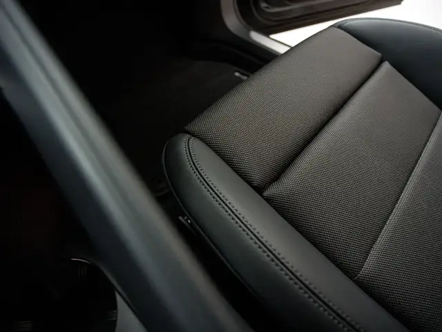 Porsche Macan Ansicht 43