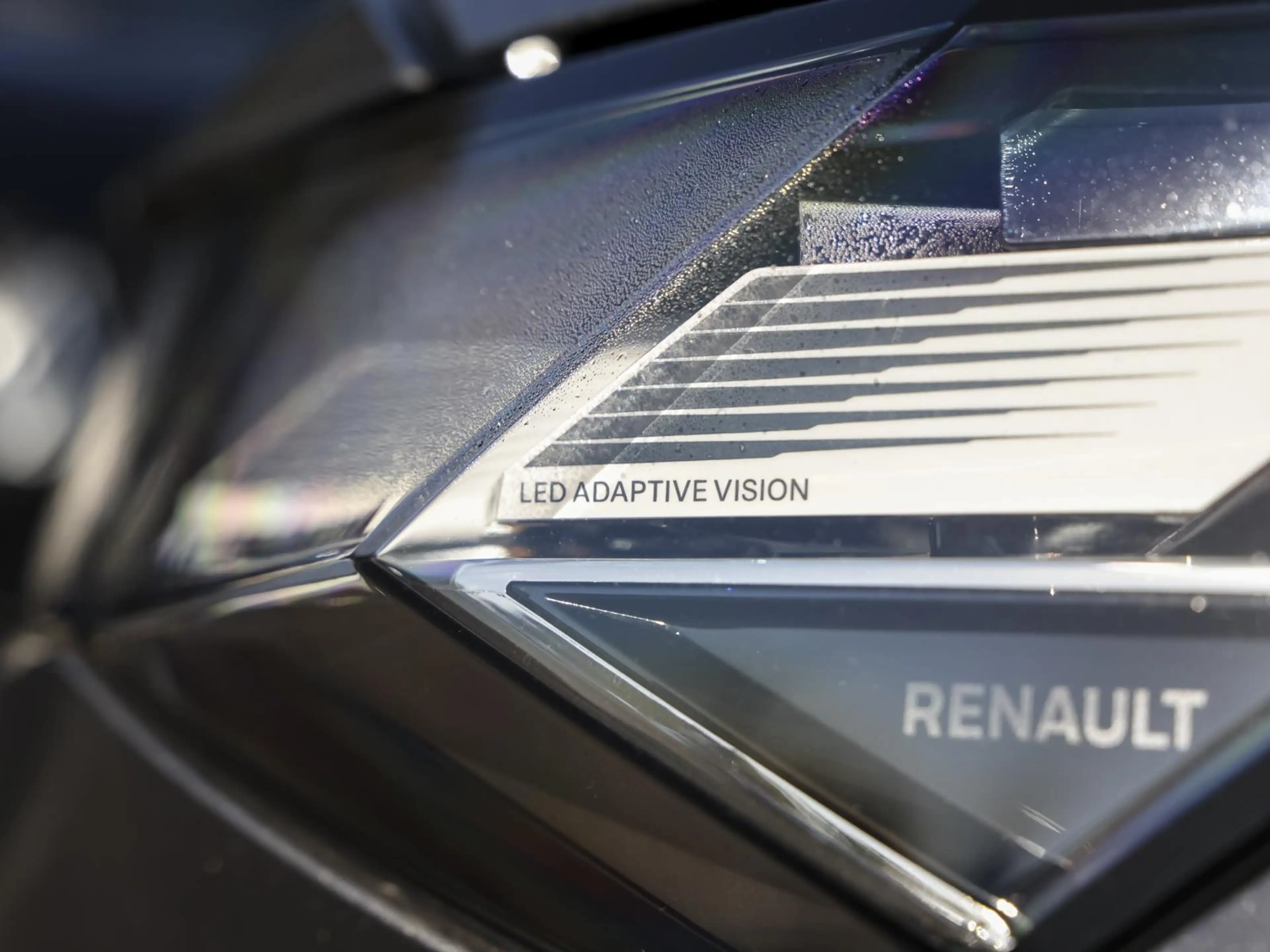Renault Rafale Esprit Alpine PHEV 4x4  GJR Harman Kardon — photo 8