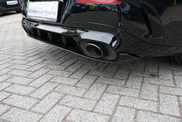 Mercedes-Benz Cla view 11