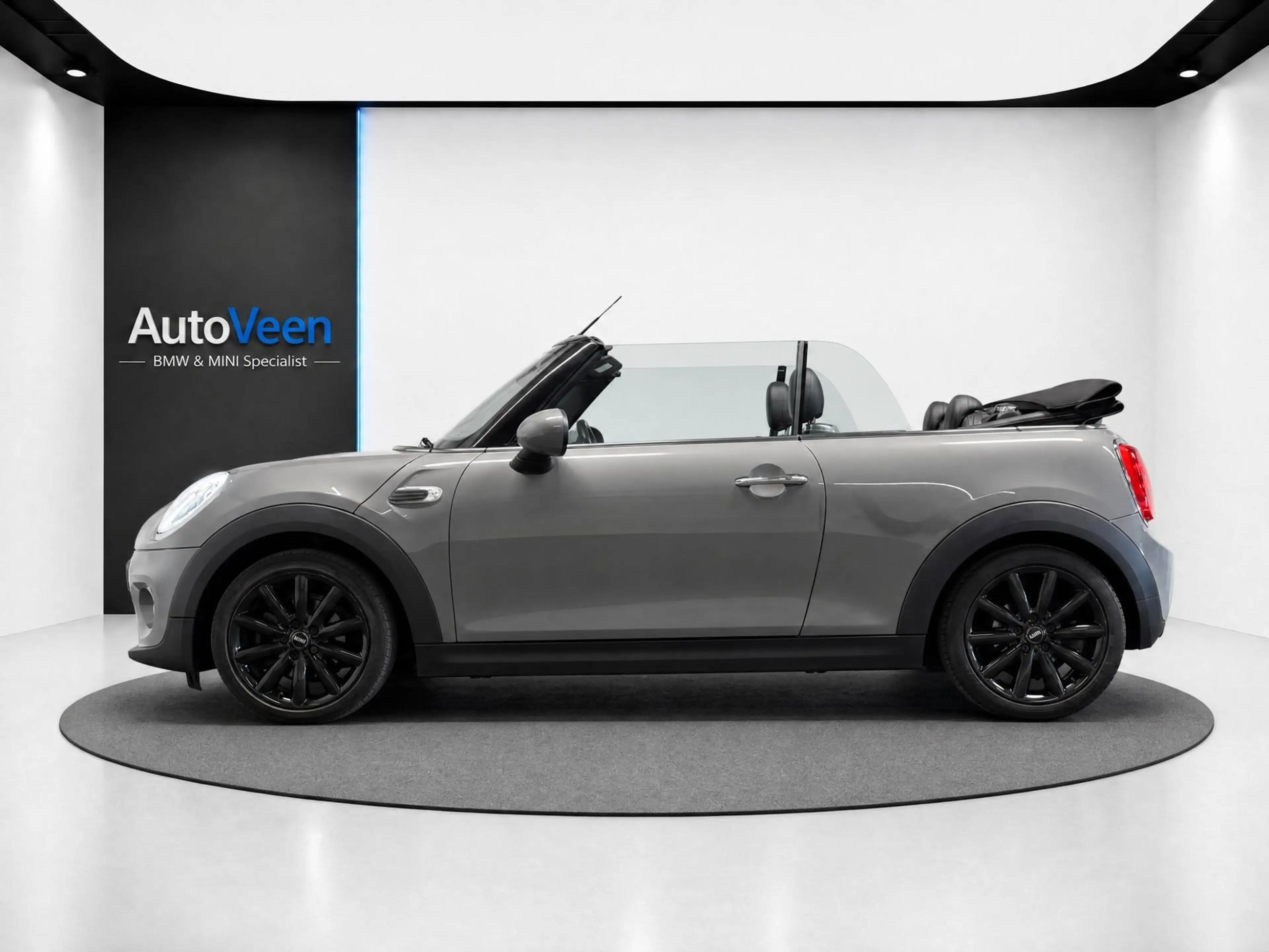 MINI Cooper Cabrio 1.5 Chili Serious Business (LED, LEDER, STOELVERWA — photo 3