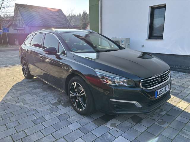 Imagine Peugeot 508 SW THP 165 Stop&Start Allure