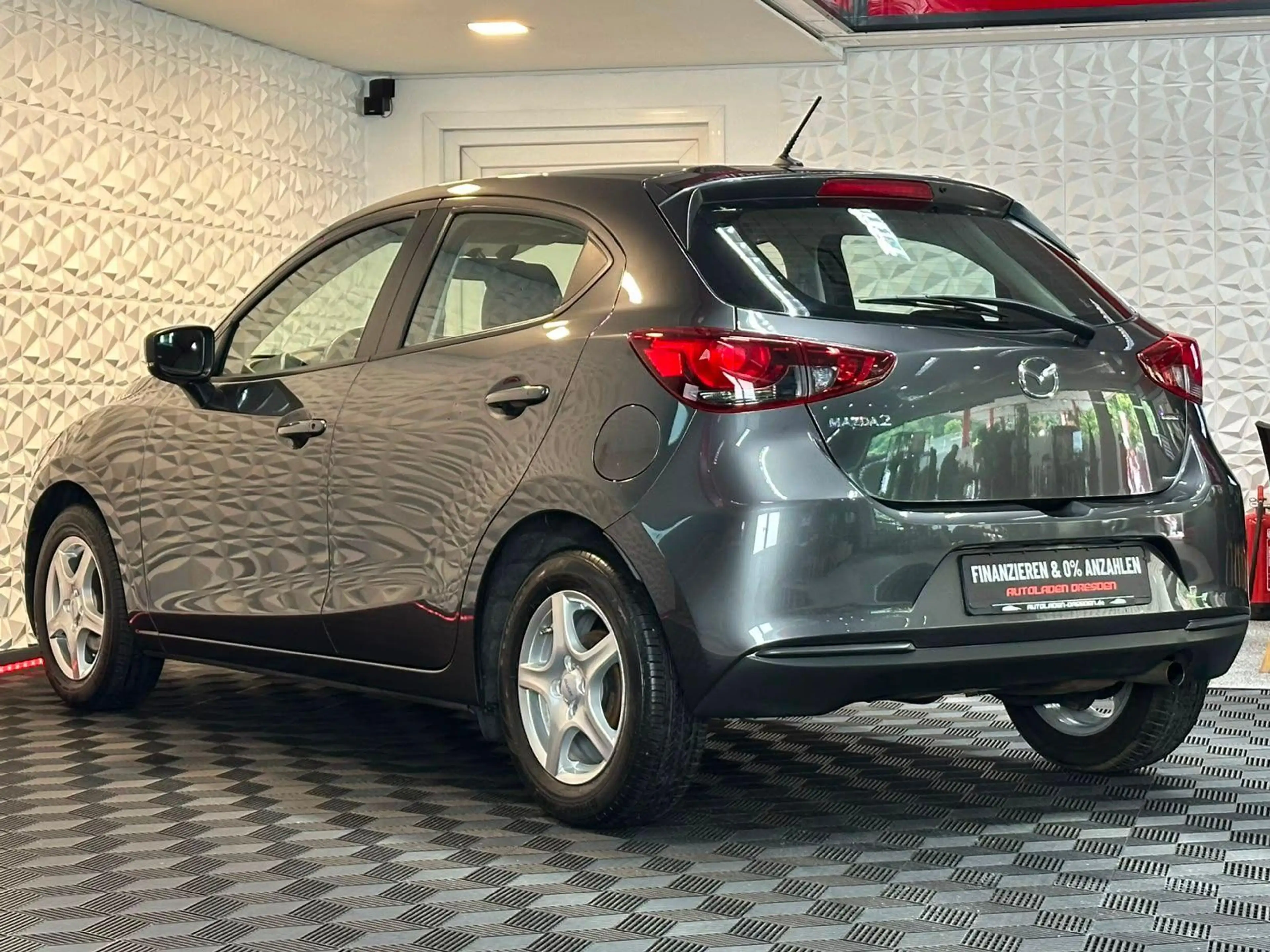 Mazda 2 1.5 CENTER-LINE SKYACTIVE CARPLAY#LED#SHZ#1HD — photo 5