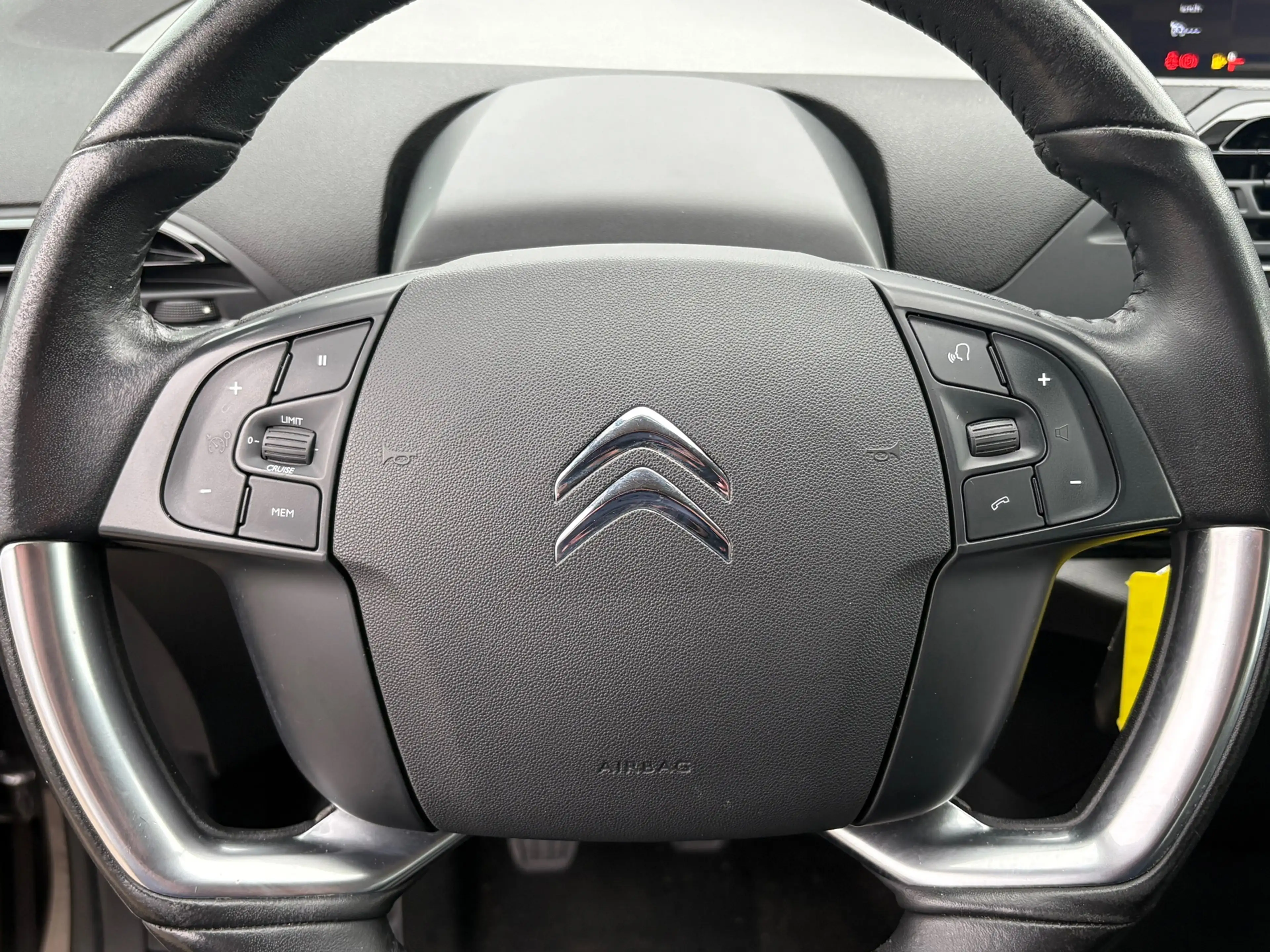 Citroen Grand C4 SpaceTourer 1.2 PureTech 7pers Business - Gris Platinium - Cru — photo 21