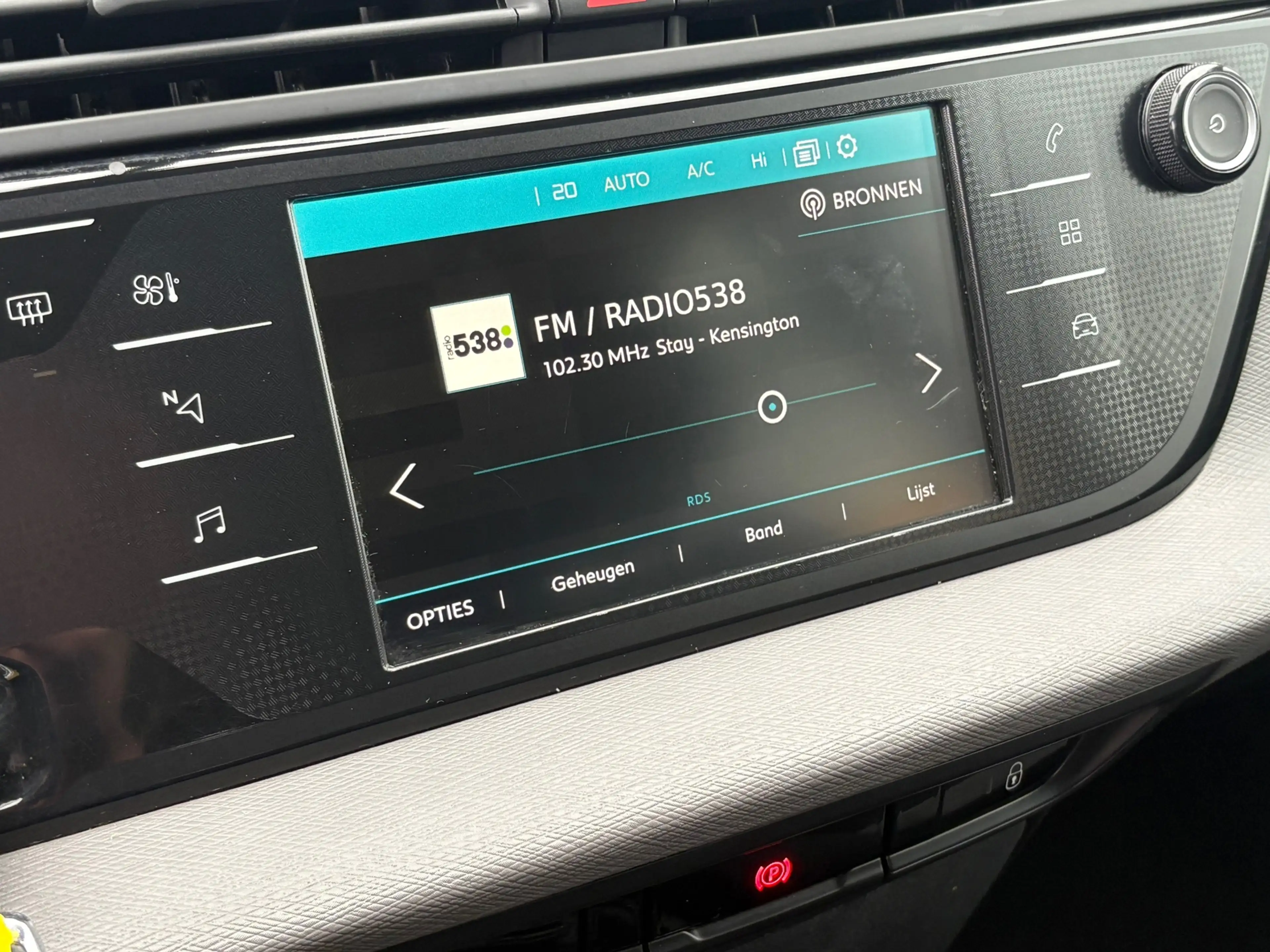 Citroen Grand C4 SpaceTourer 1.2 PureTech 7pers Business - Gris Platinium - Cru — photo 27
