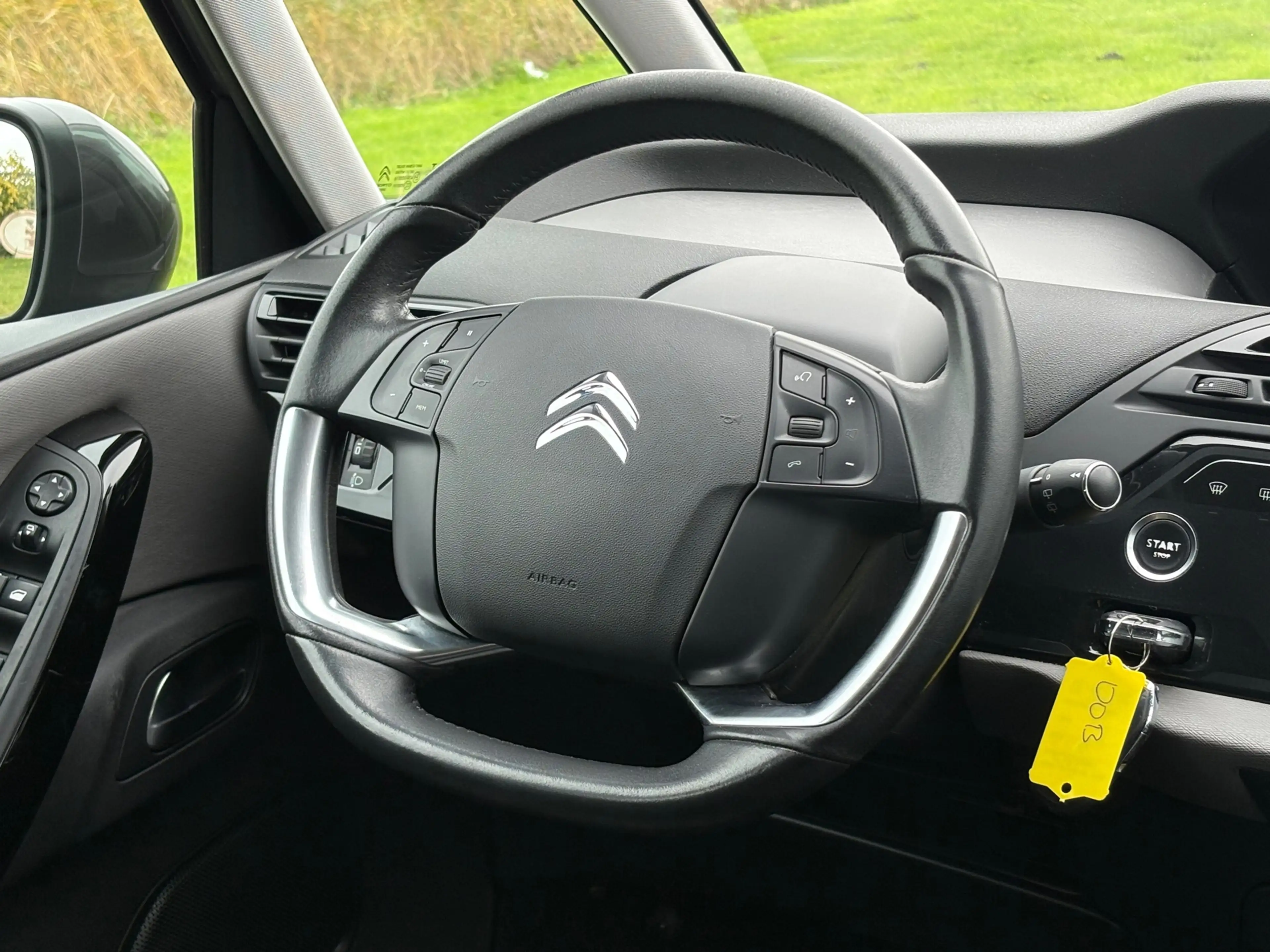 Citroen Grand C4 SpaceTourer 1.2 PureTech 7pers Business - Gris Platinium - Cru — photo 19