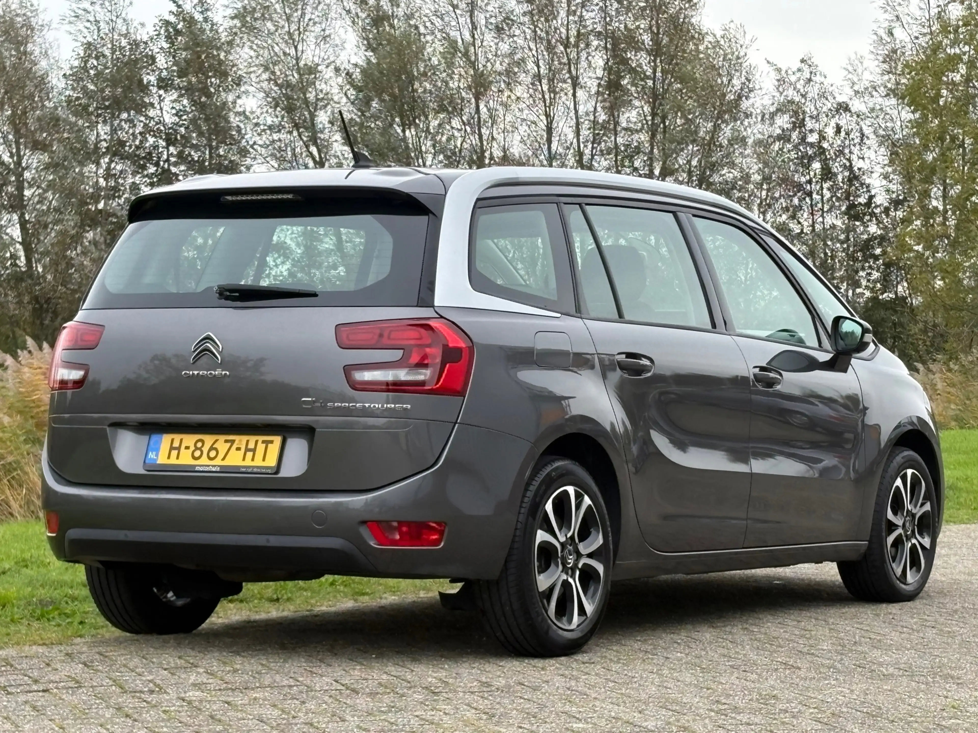 Citroen Grand C4 SpaceTourer 1.2 PureTech 7pers Business - Gris Platinium - Cru — photo 11