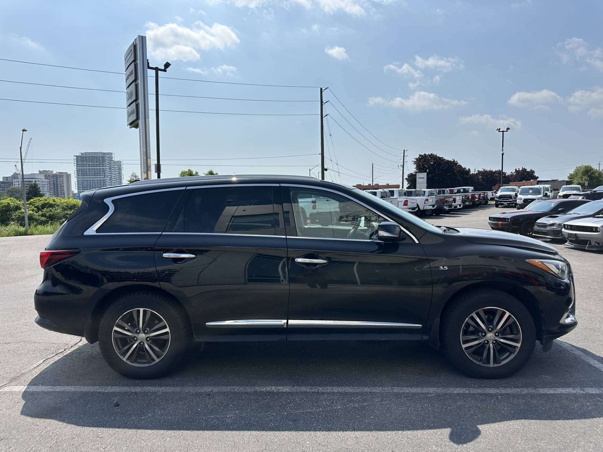 2017 Infiniti QX60