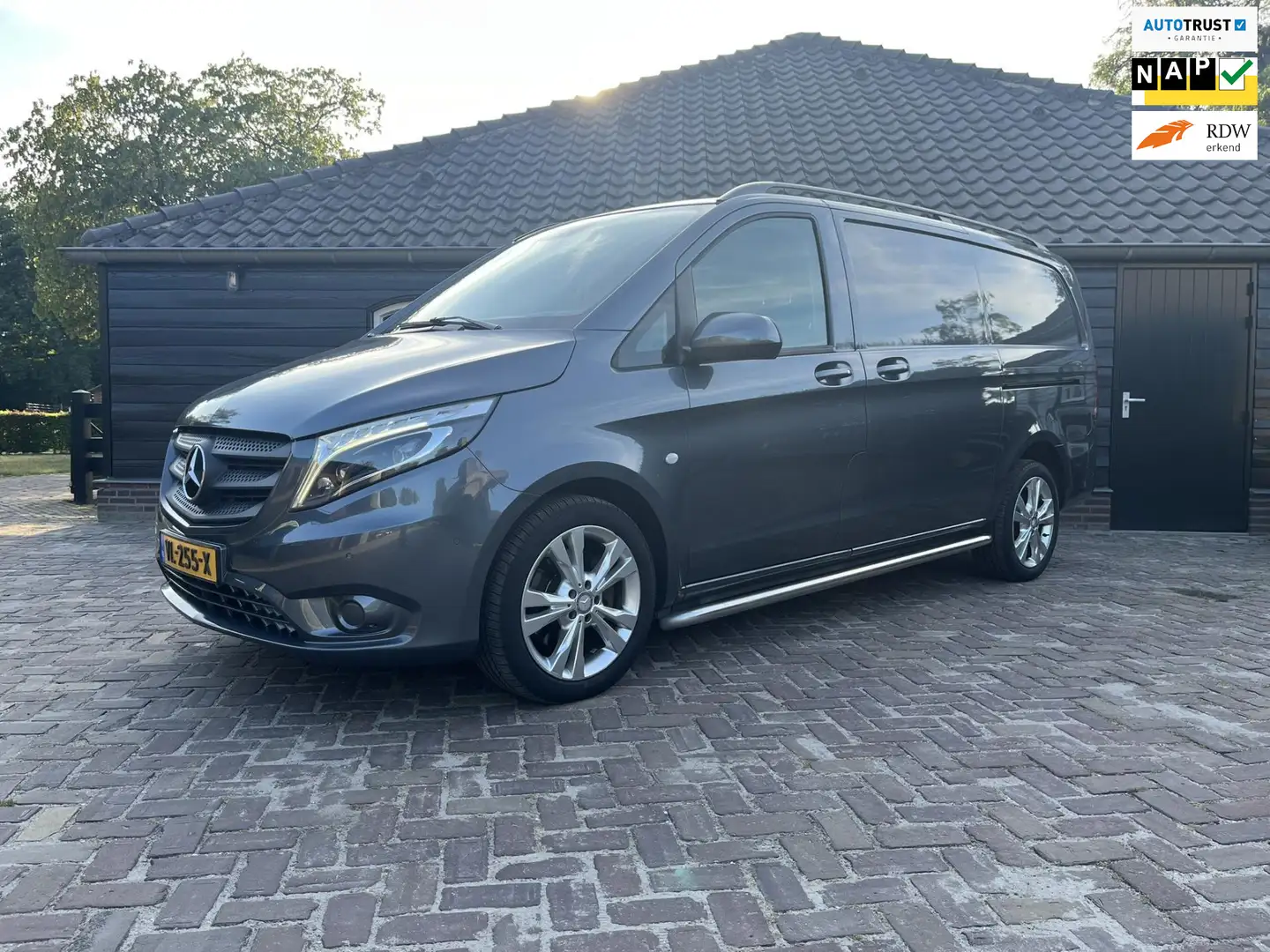 Mercedes-Benz Vito 119 CDI BlueTEC Lang Grijs - 1